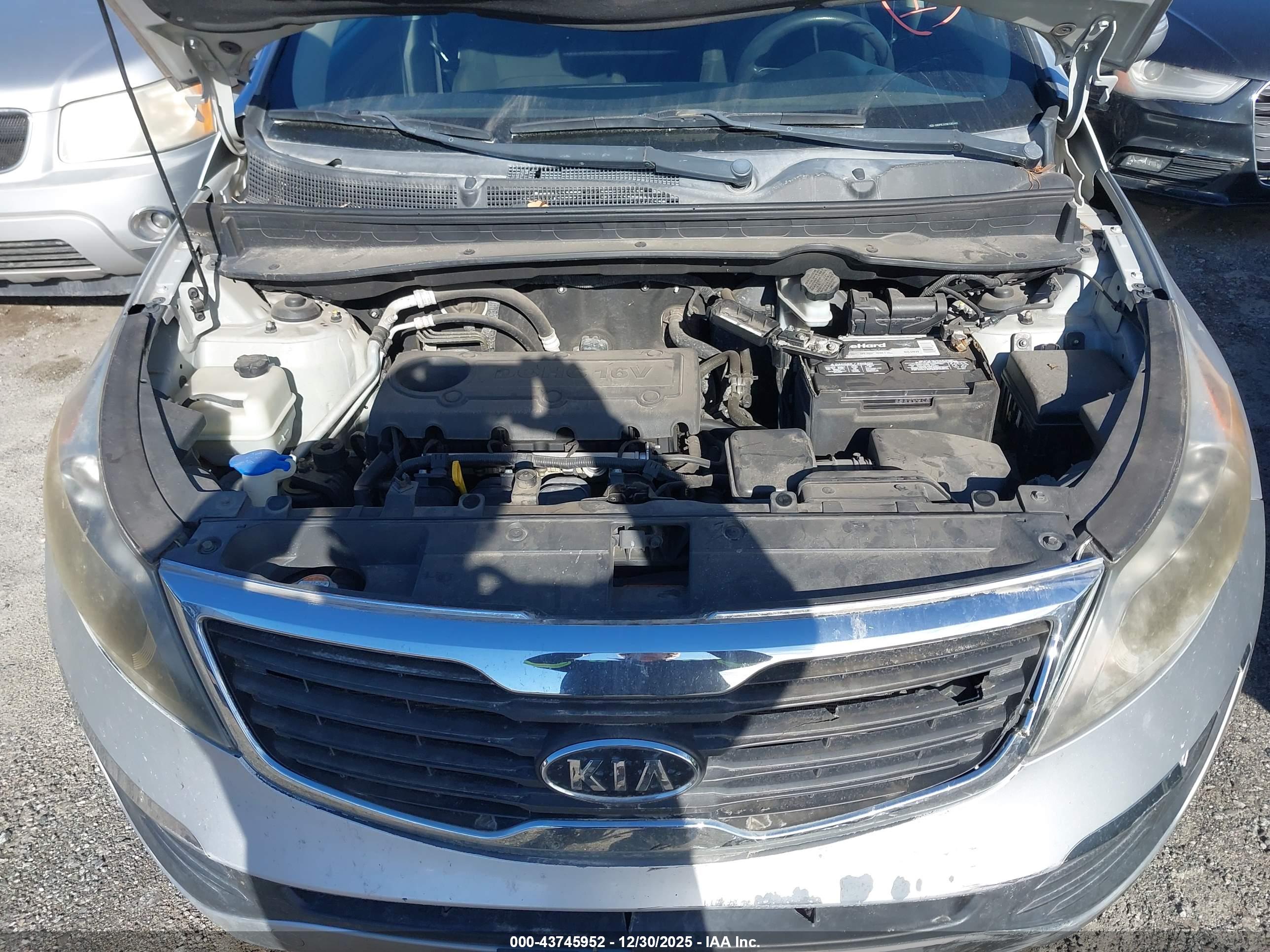 KIA SPORTAGE image 10
