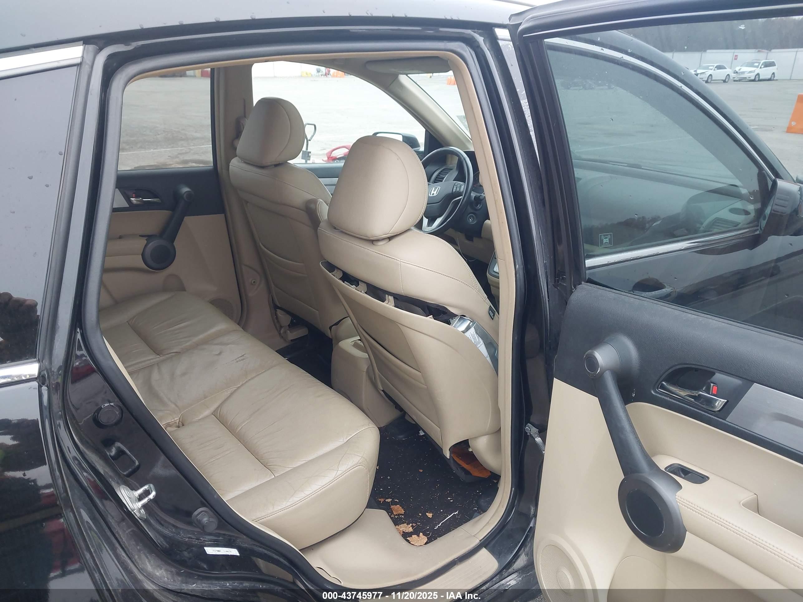 HONDA CR-V image 8