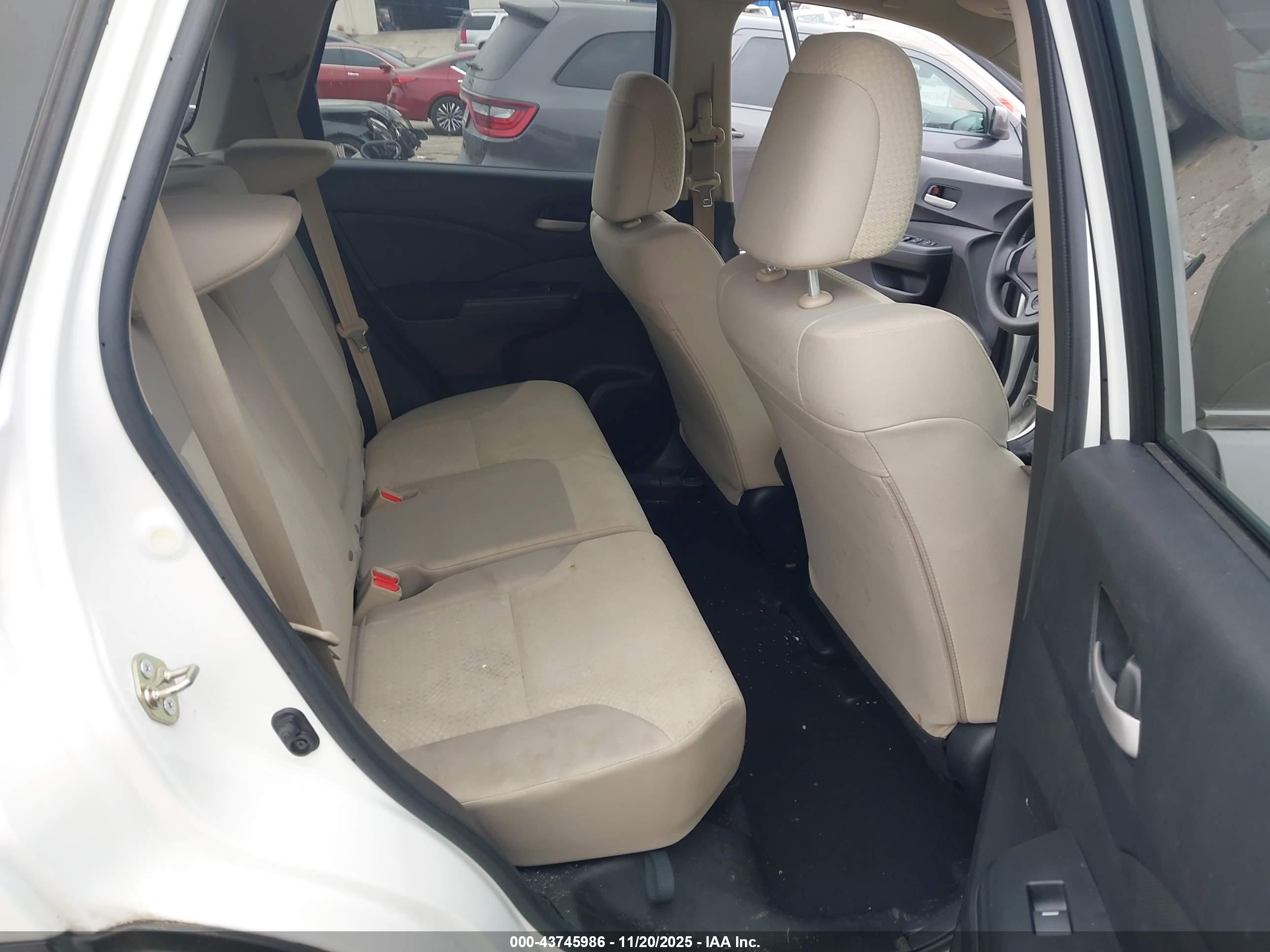 HONDA CR-V image 8