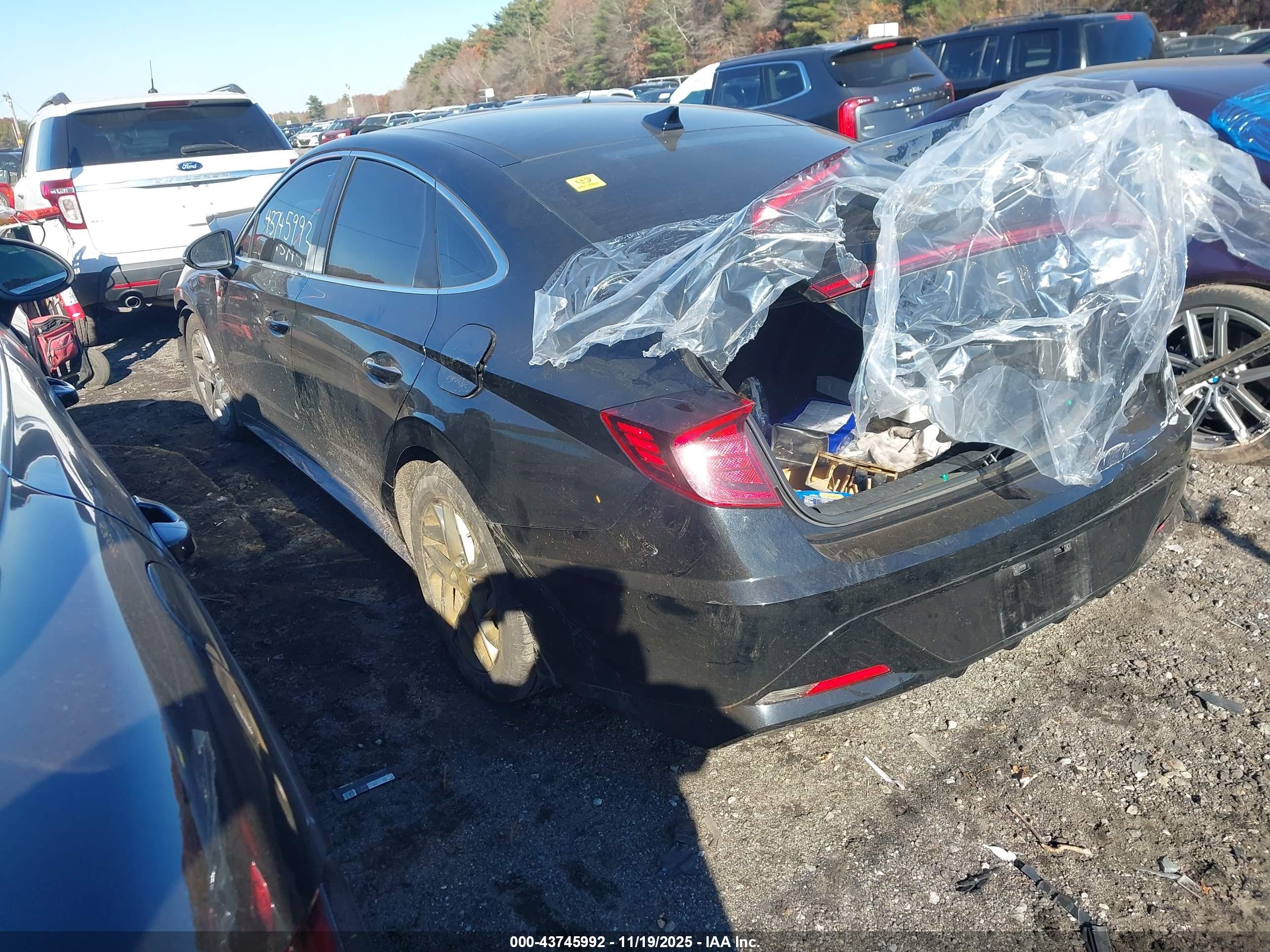HYUNDAI SONATA image 3