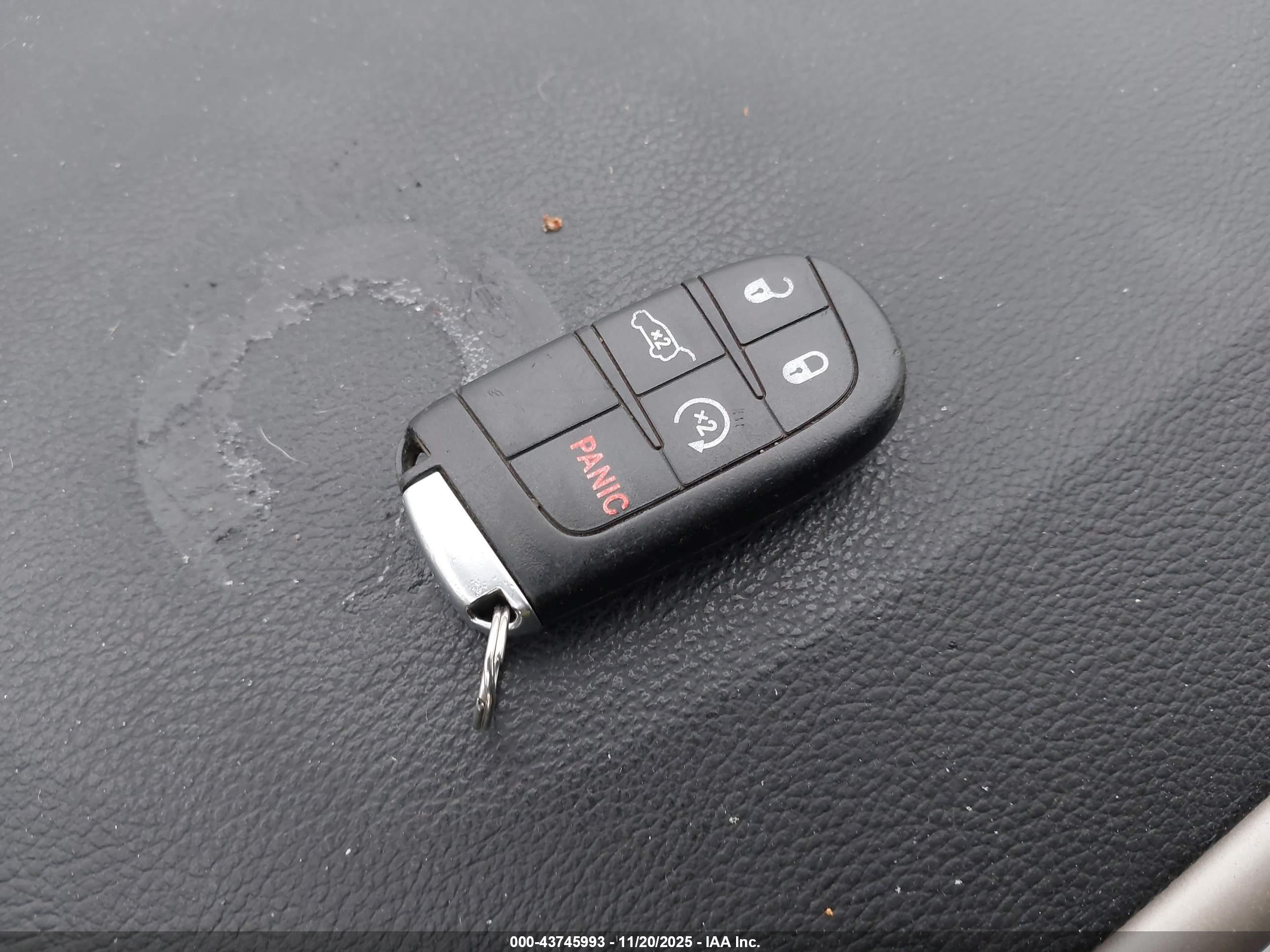 JEEP GRAND image 11