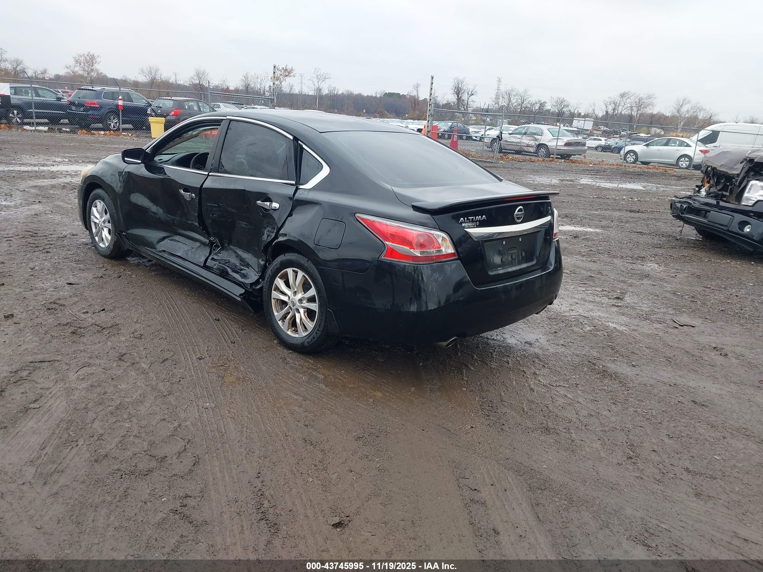 NISSAN ALTIMA image 3