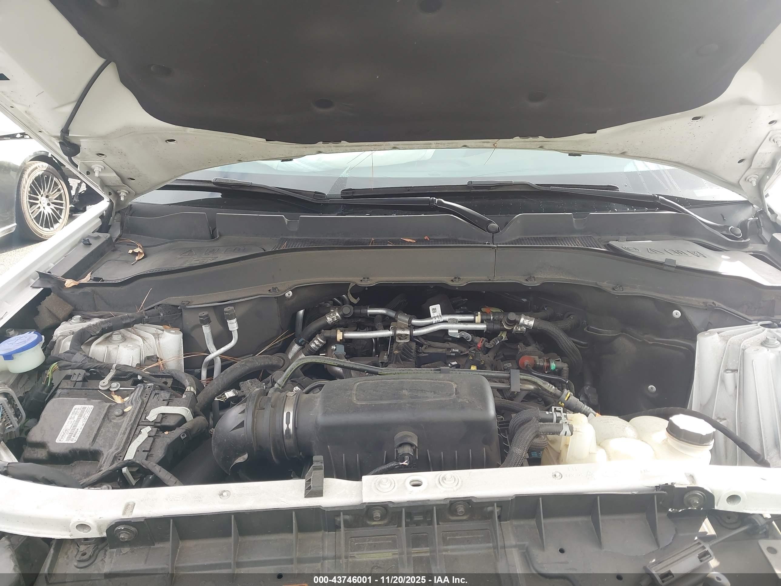 FORD EXPLORER image 10