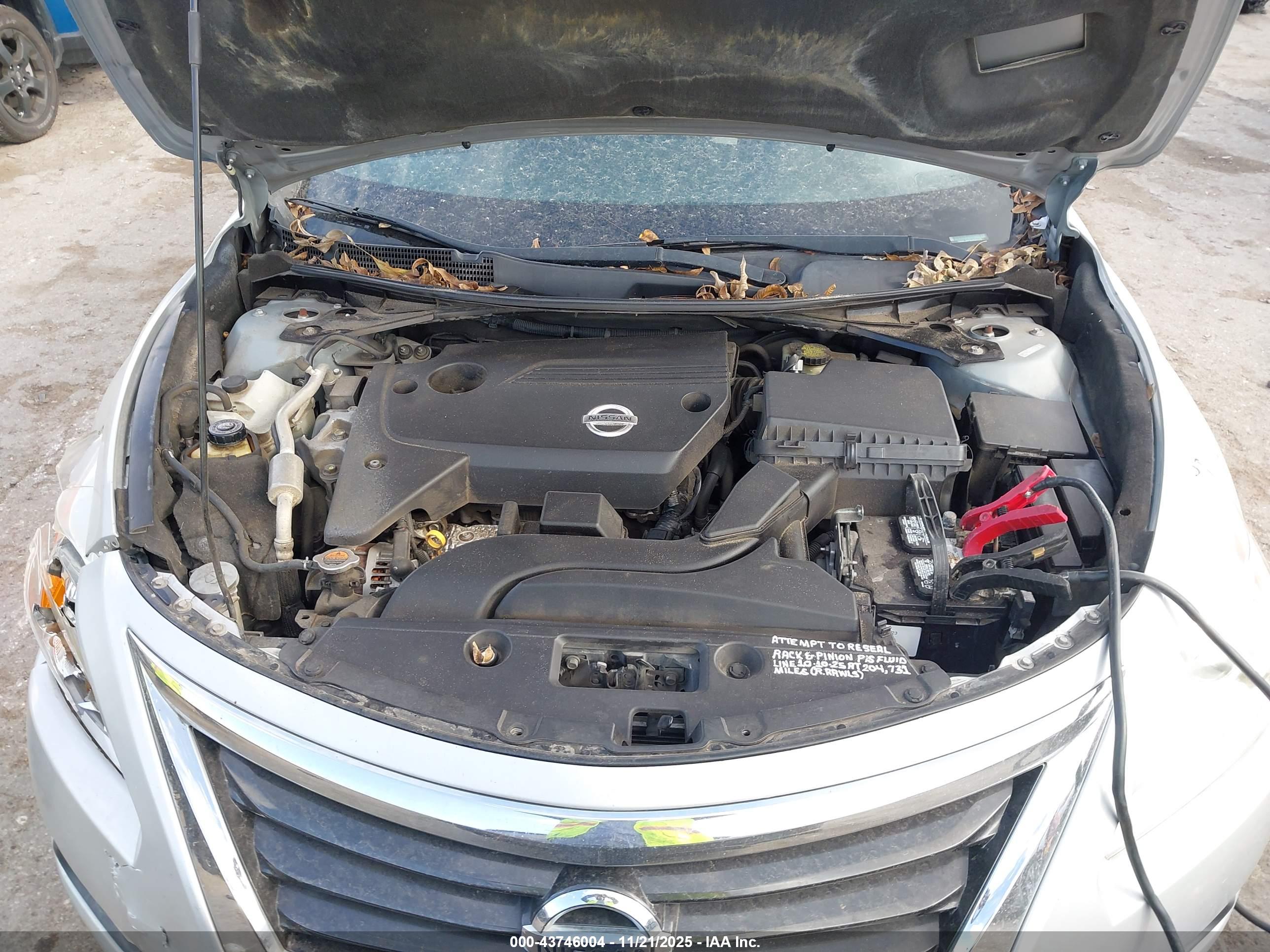 NISSAN ALTIMA image 10
