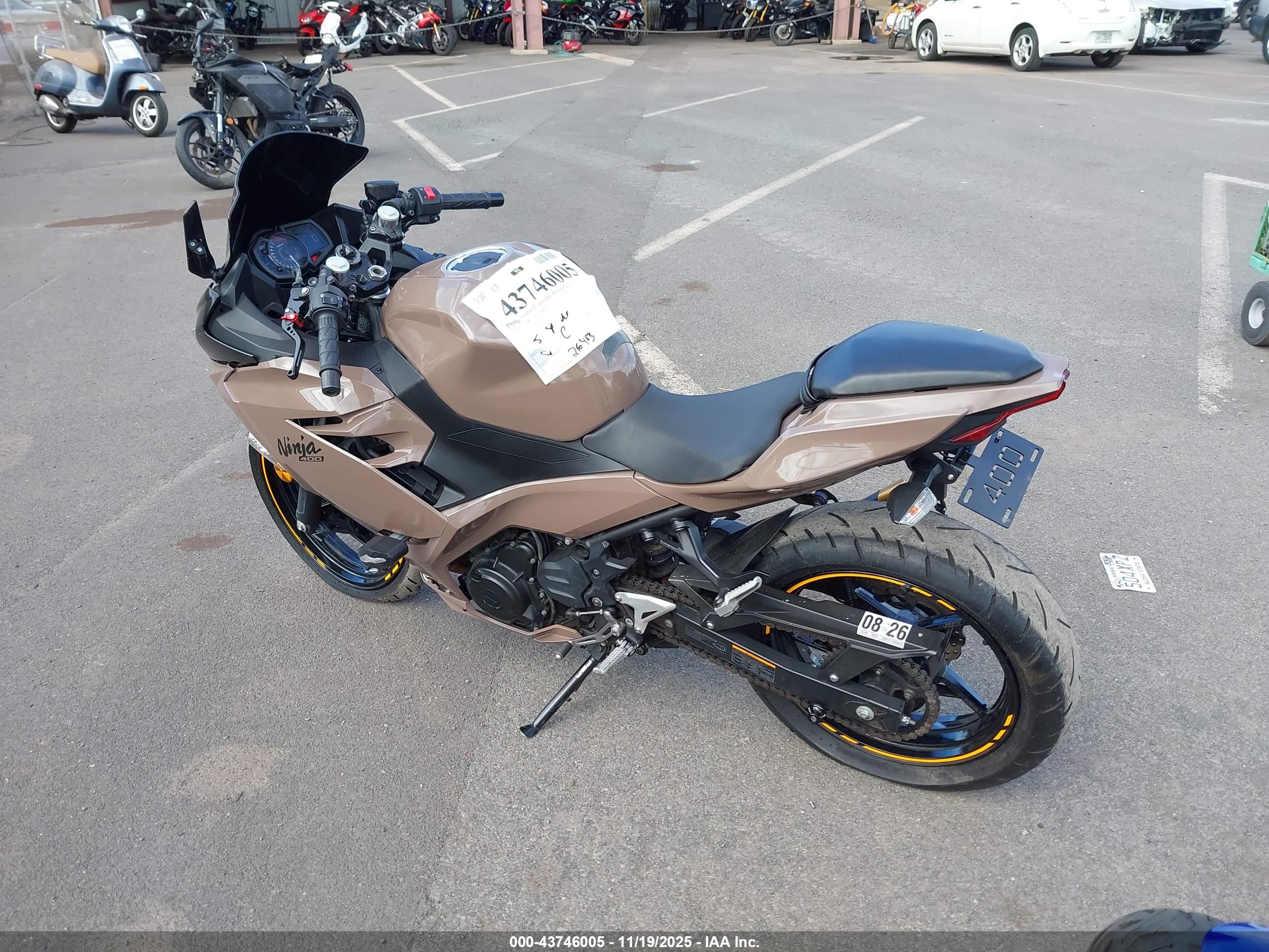 KAWASAKI EX400 image 3