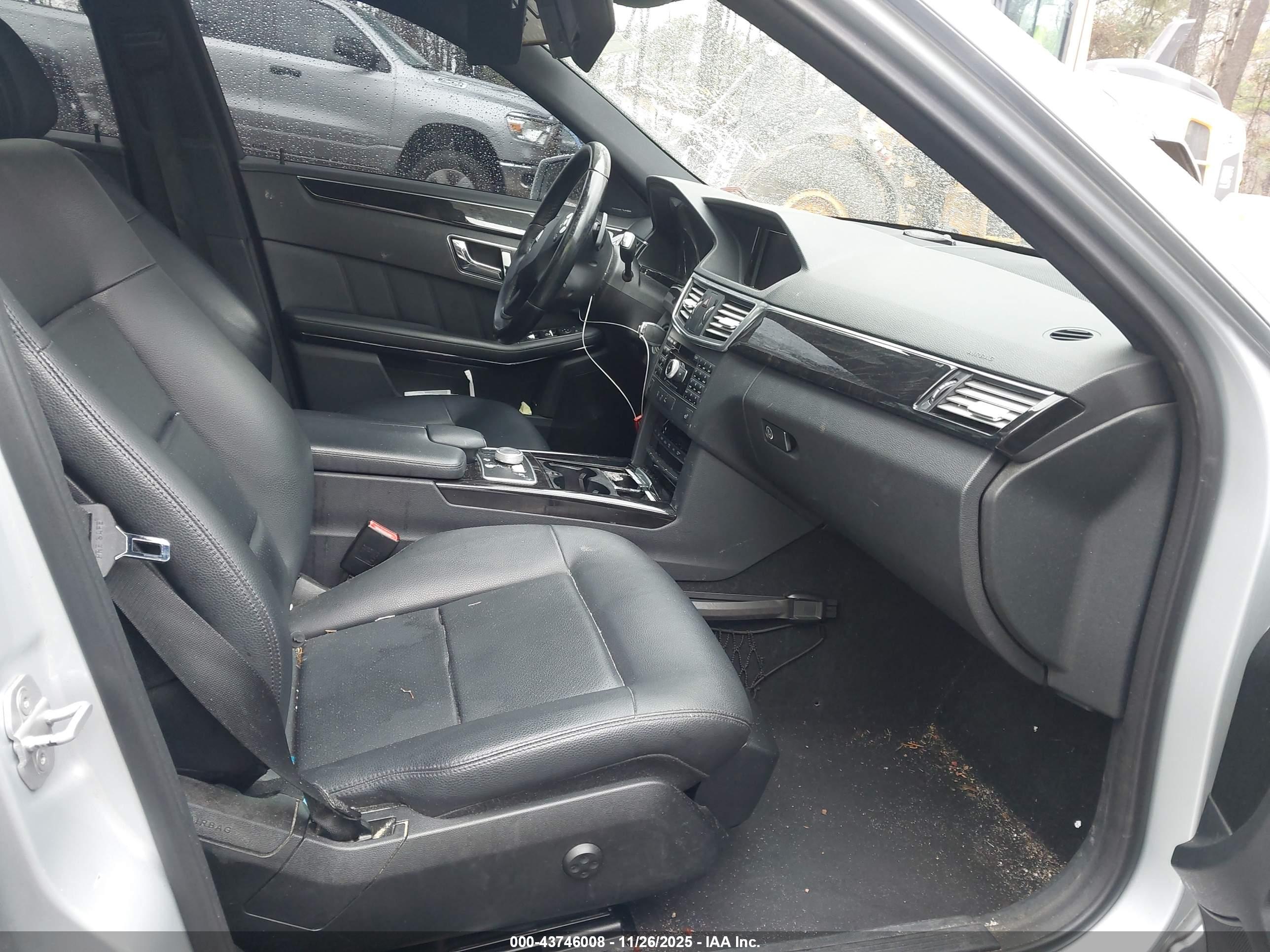 MERCEDES-BENZ E image 5