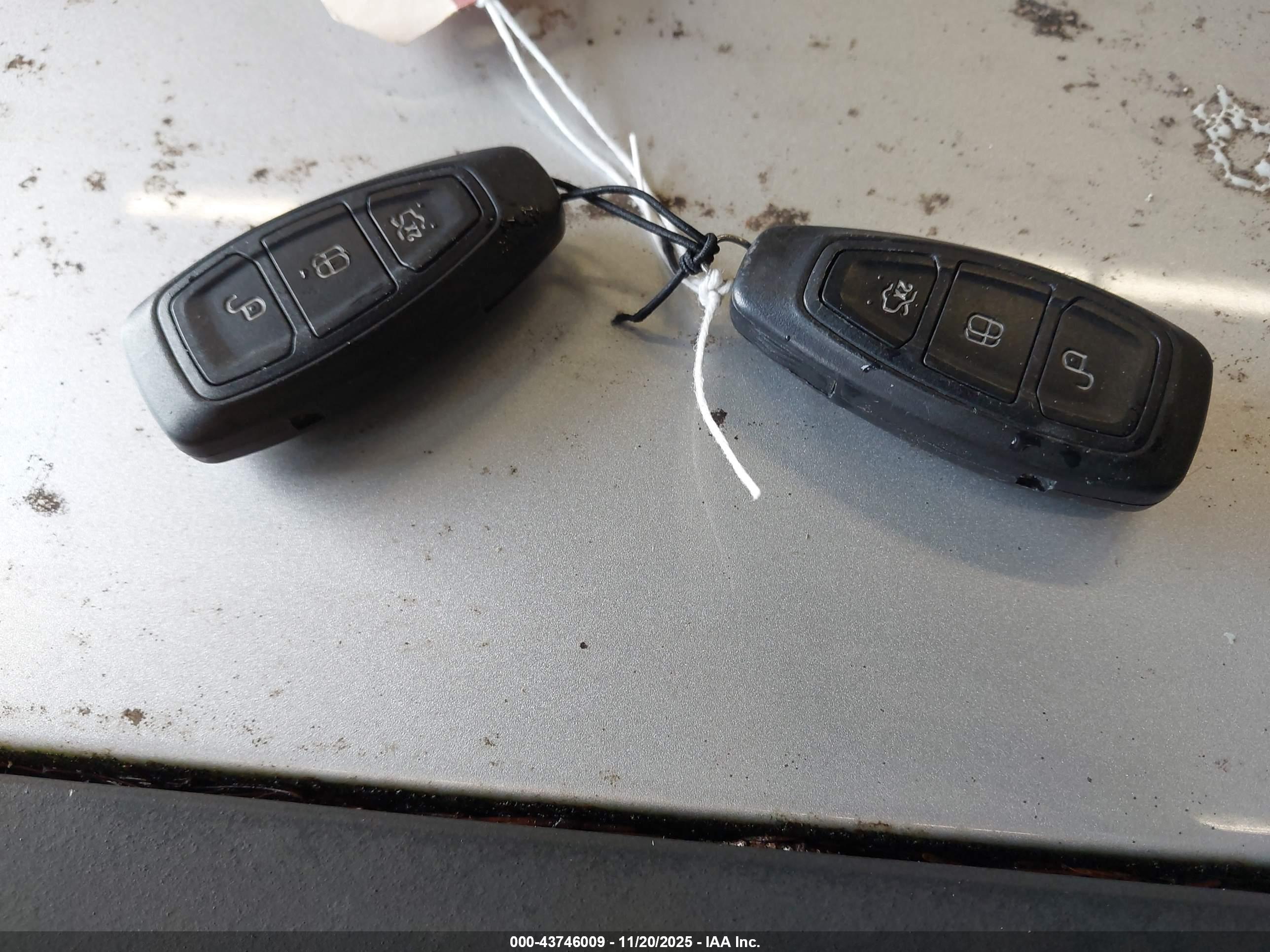 FORD FOCUS image 11