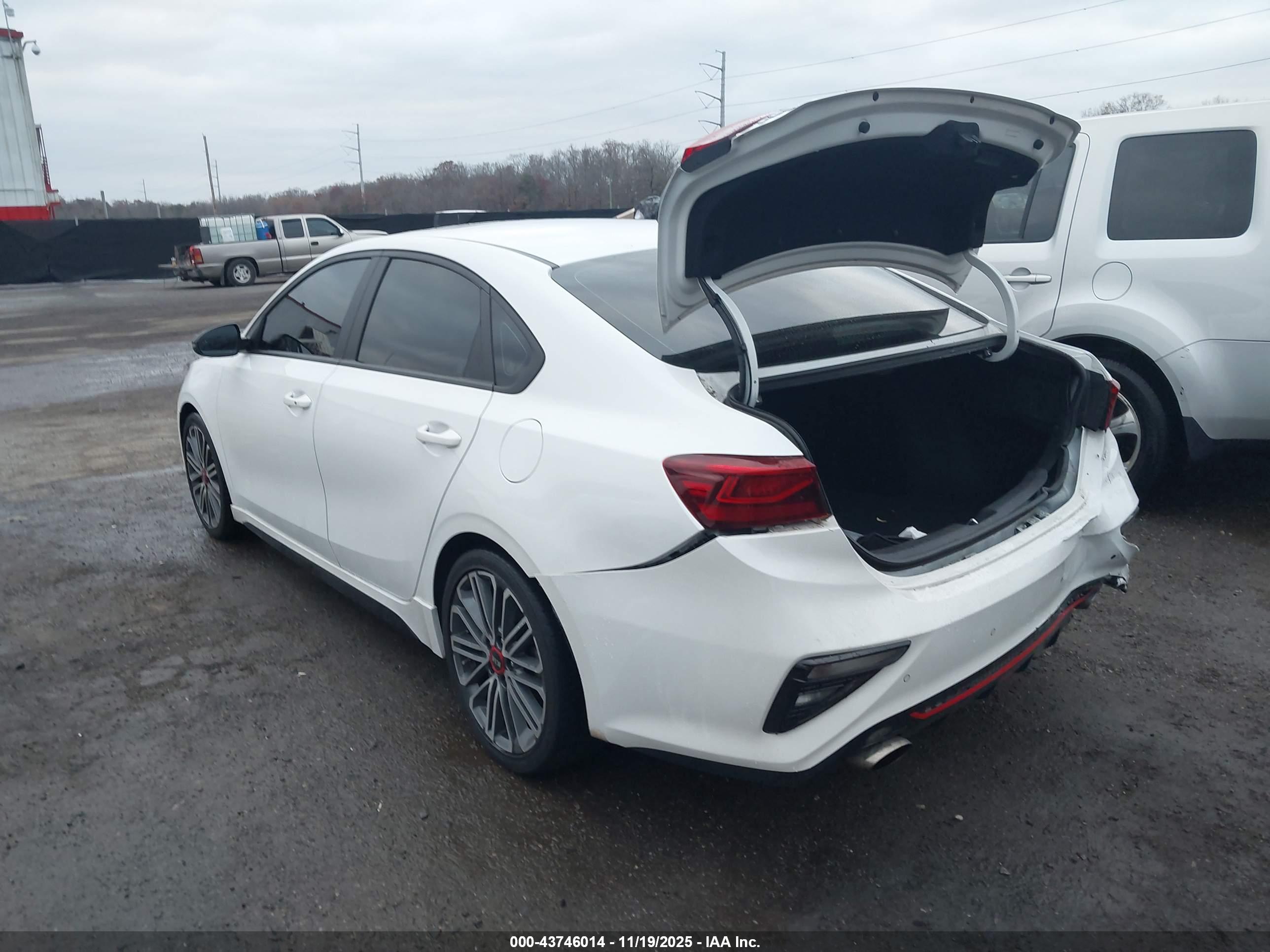 KIA FORTE image 3
