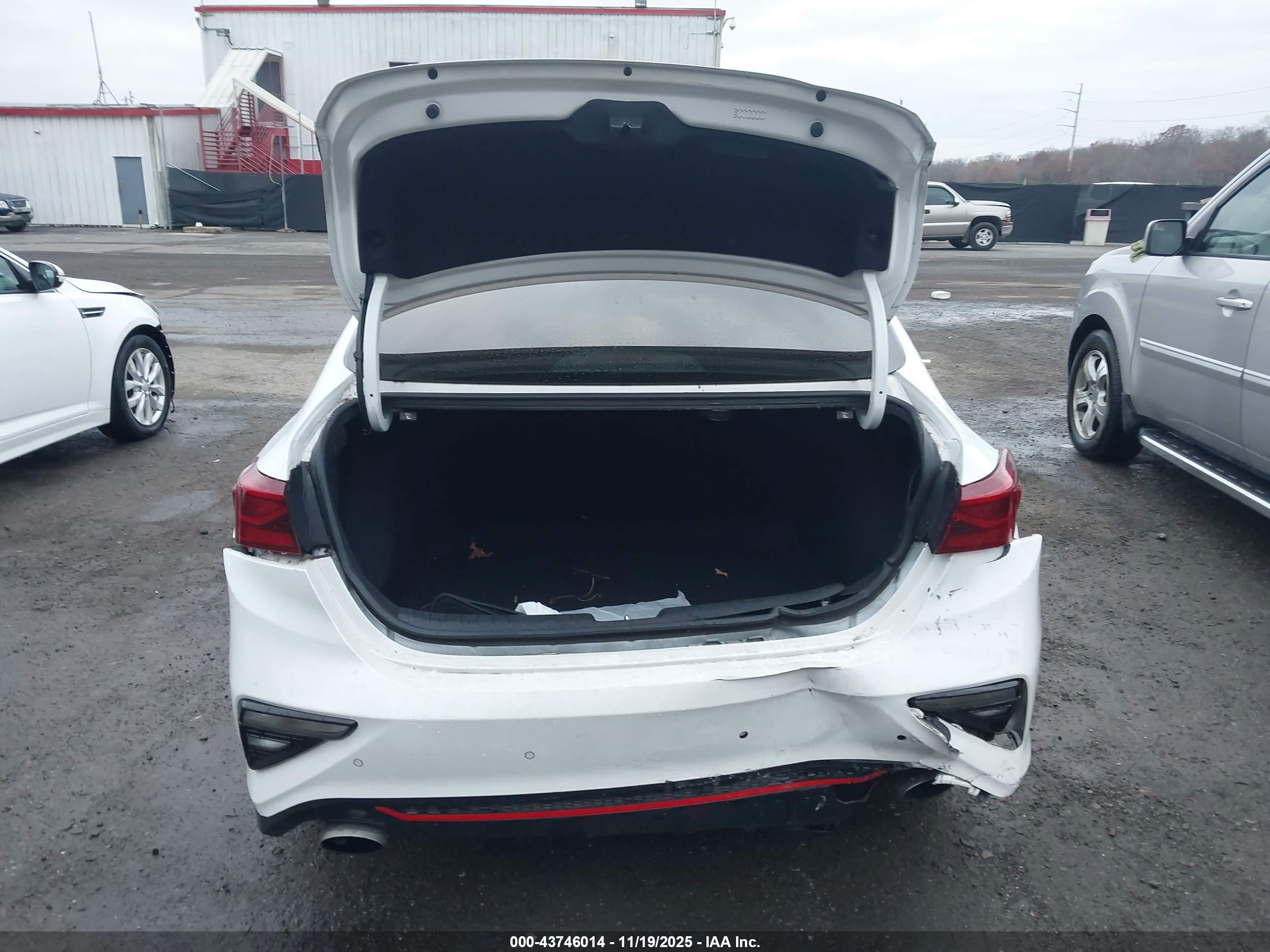 KIA FORTE image 6