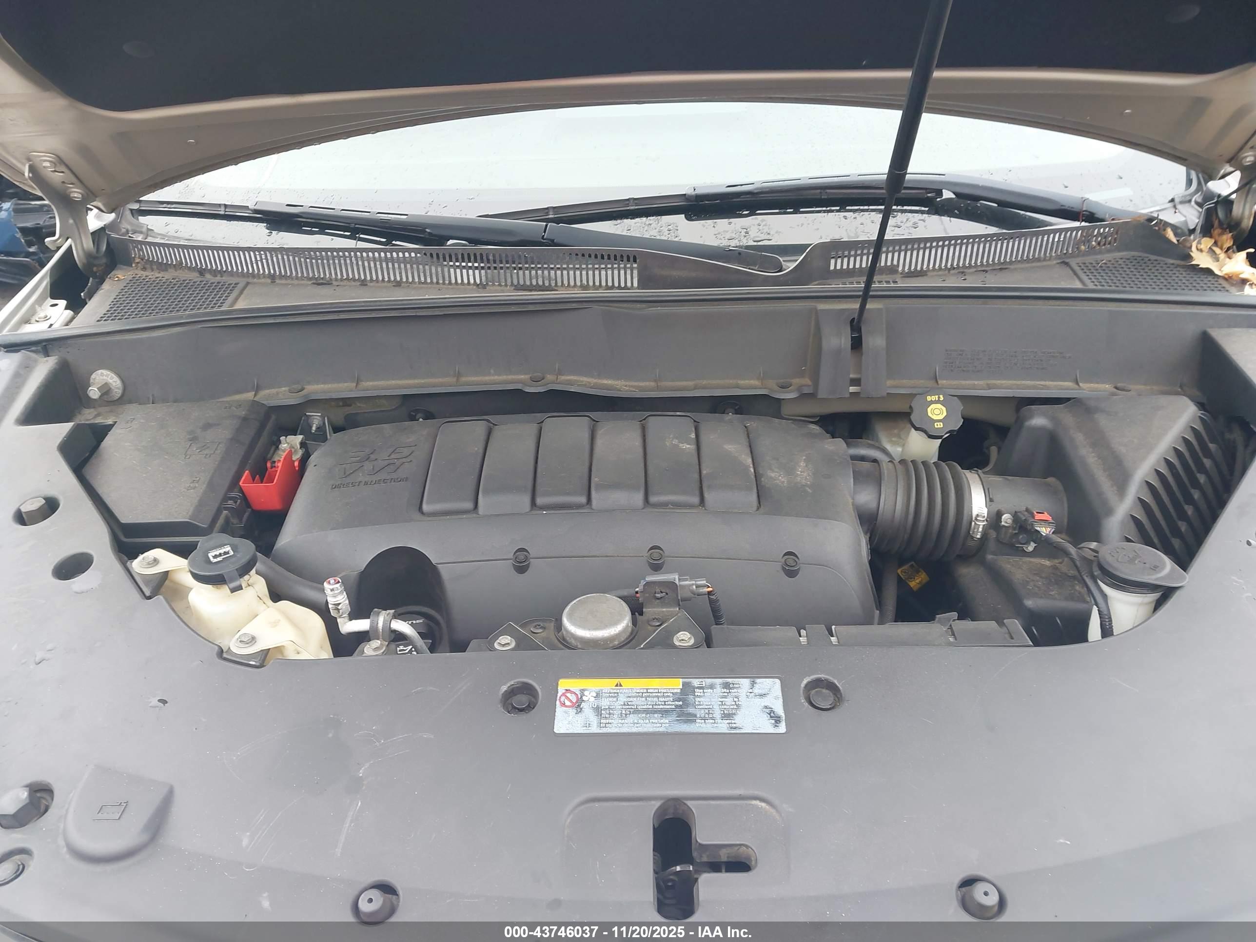 CHEVROLET TRAVERSE image 10