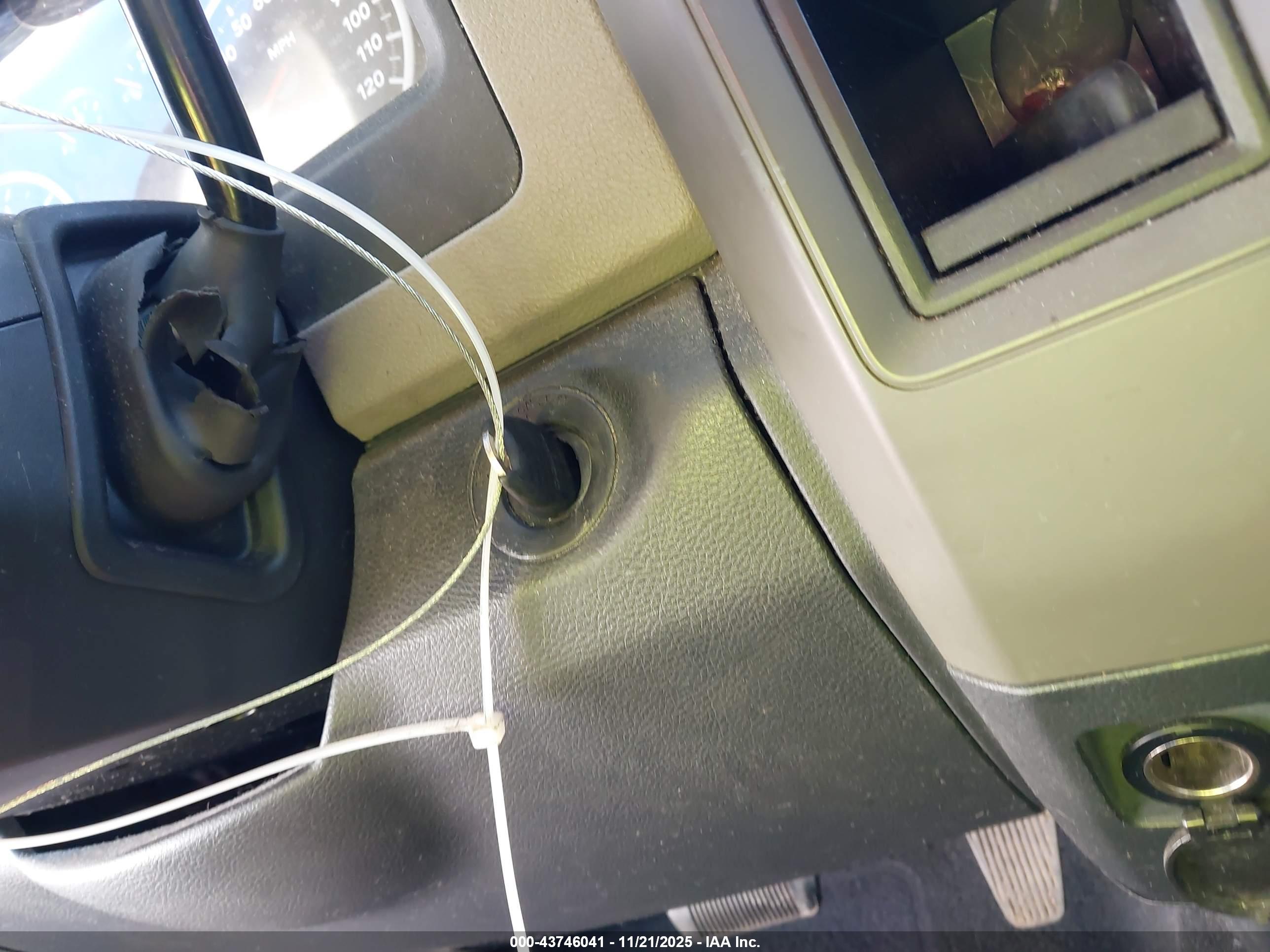 DODGE RAM image 11