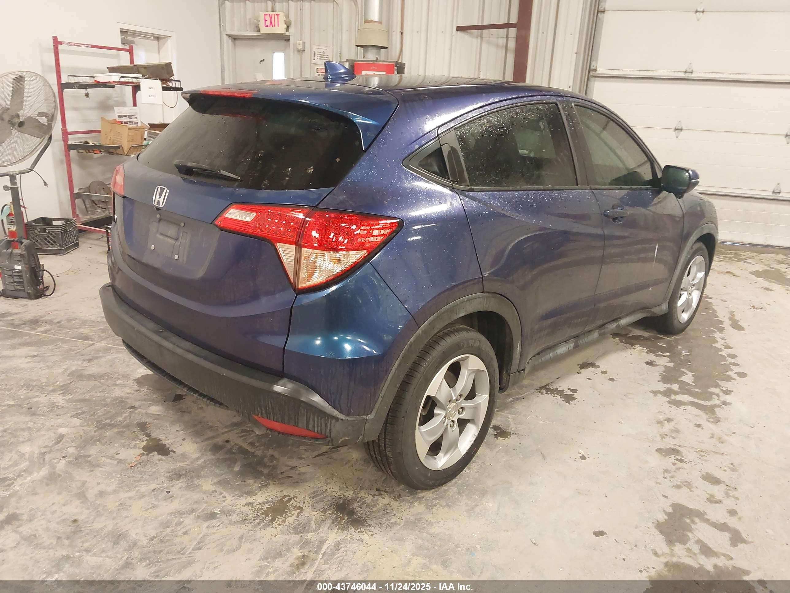 HONDA HR-V image 4