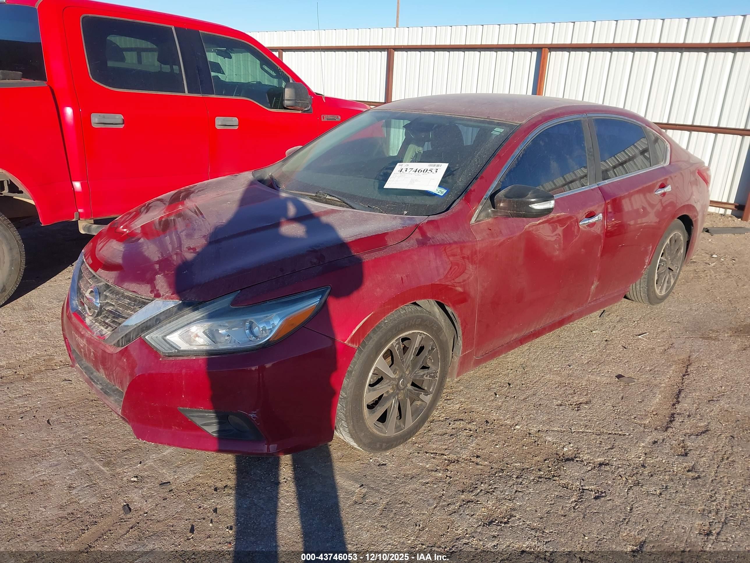 NISSAN ALTIMA image 2