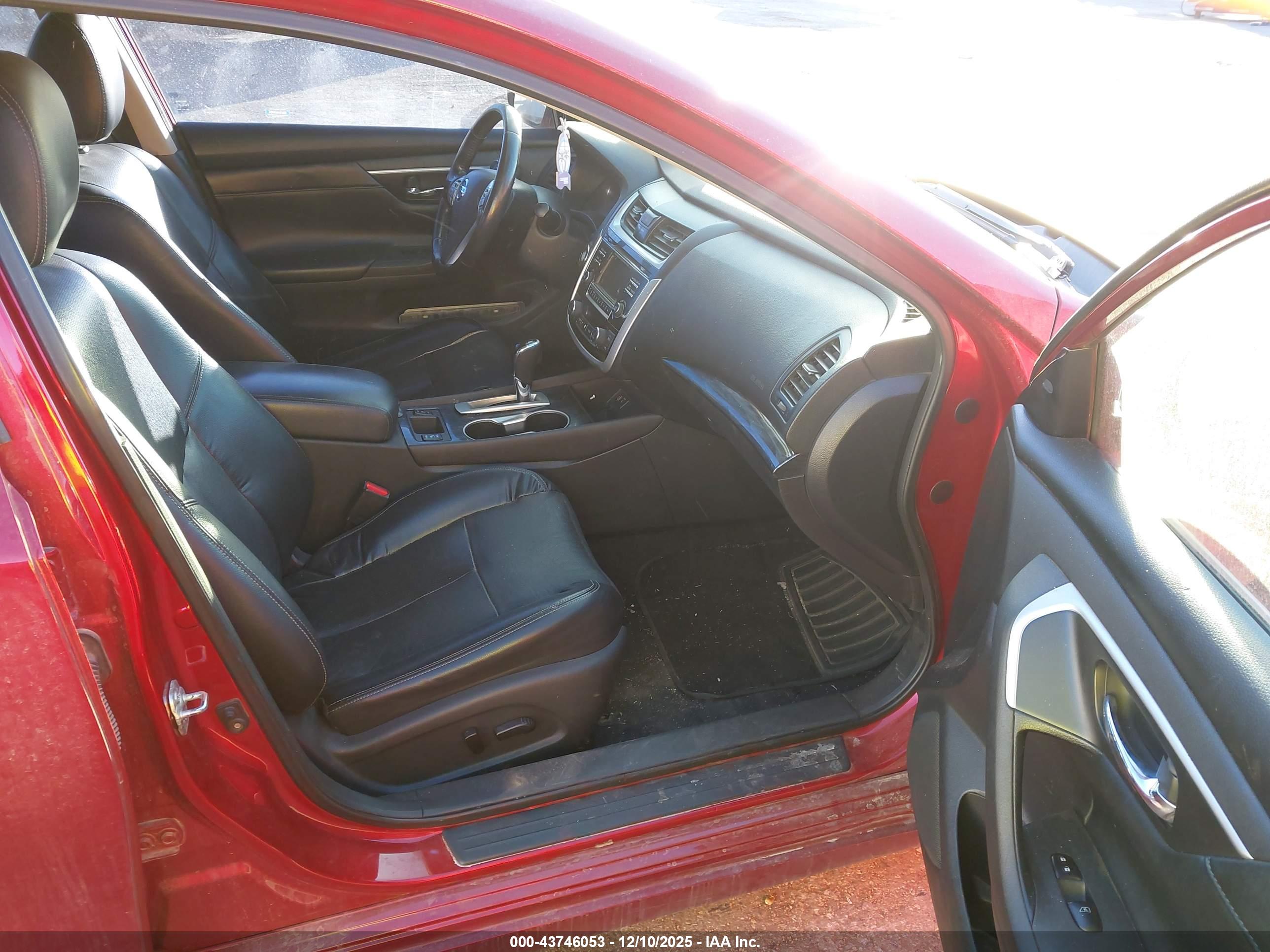NISSAN ALTIMA image 5