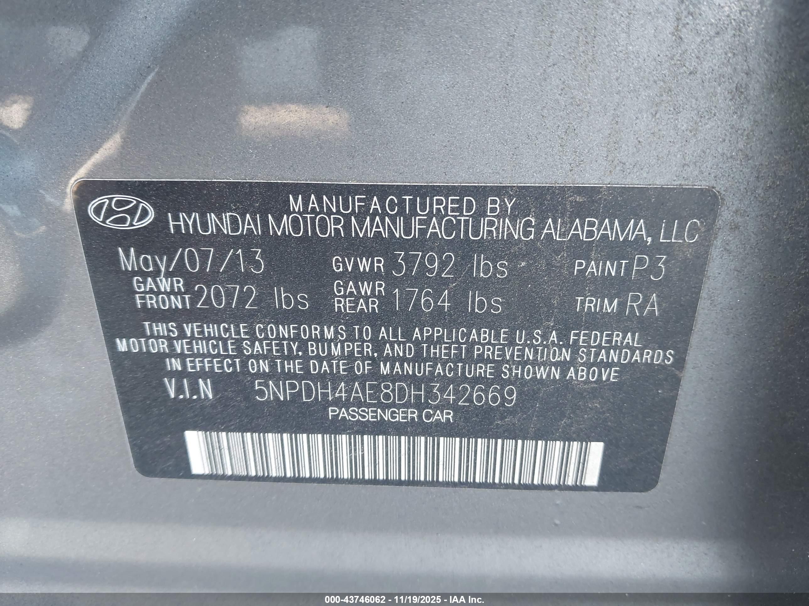 HYUNDAI ELANTRA image 9