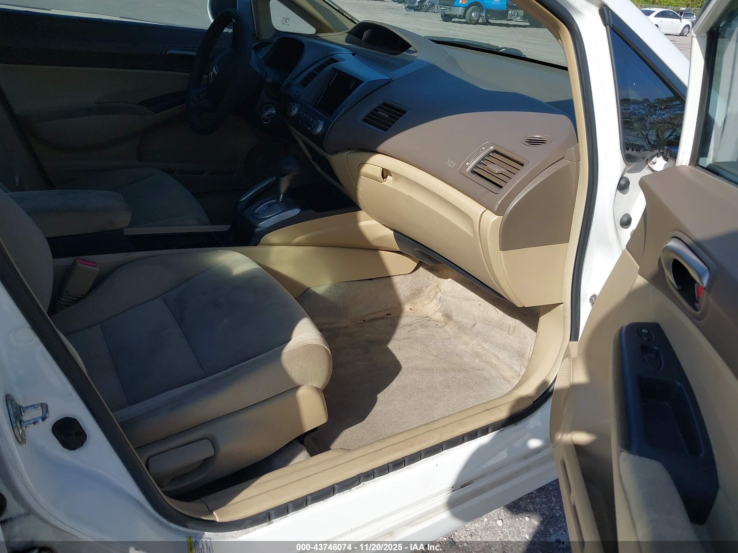 HONDA CIVIC image 5