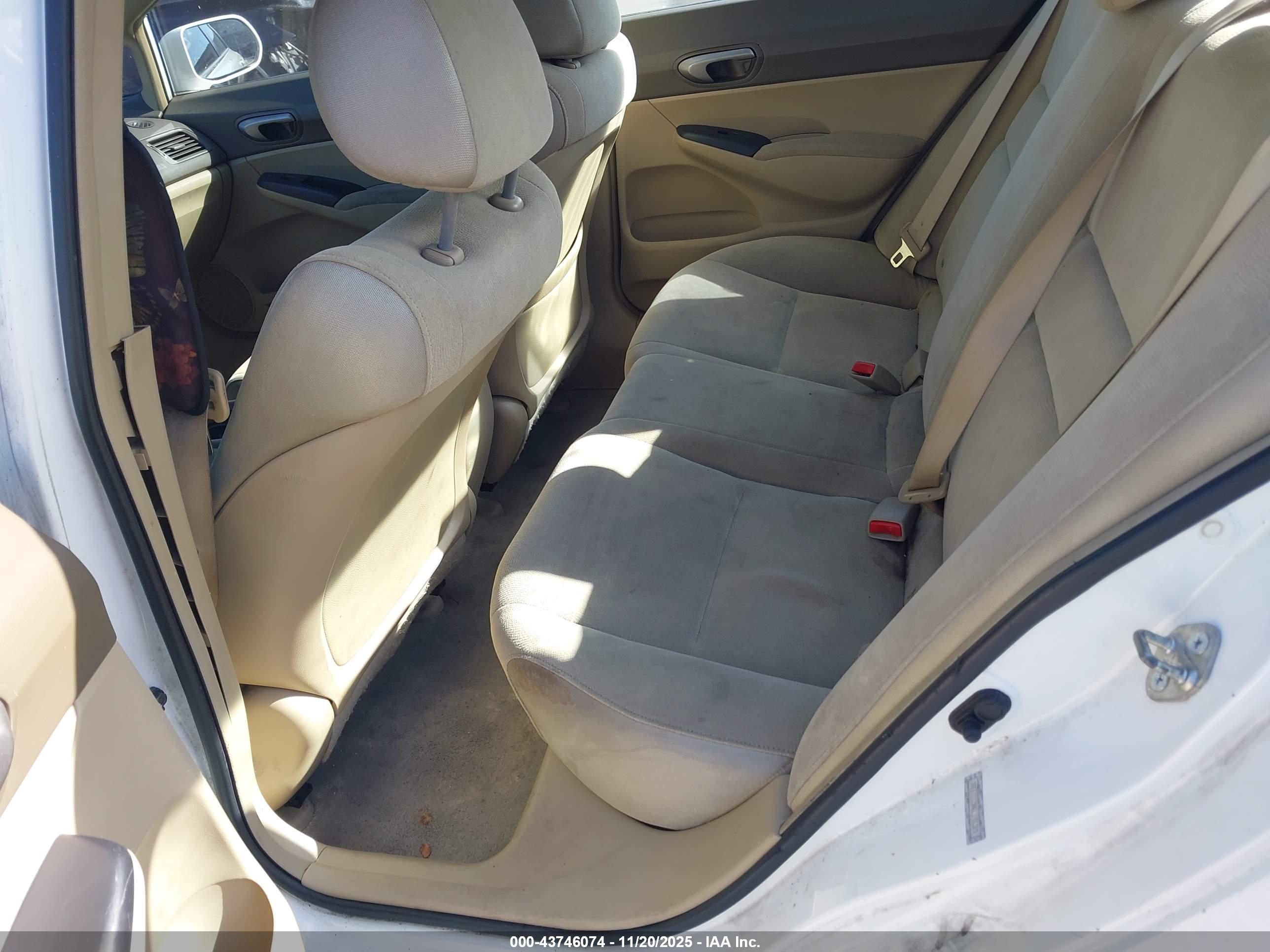 HONDA CIVIC image 8