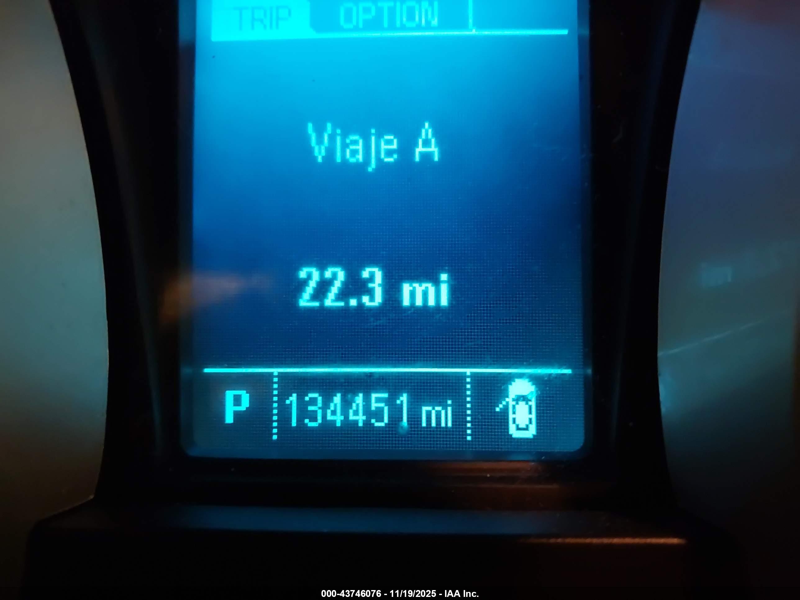 CHEVROLET EQUINOX image 7