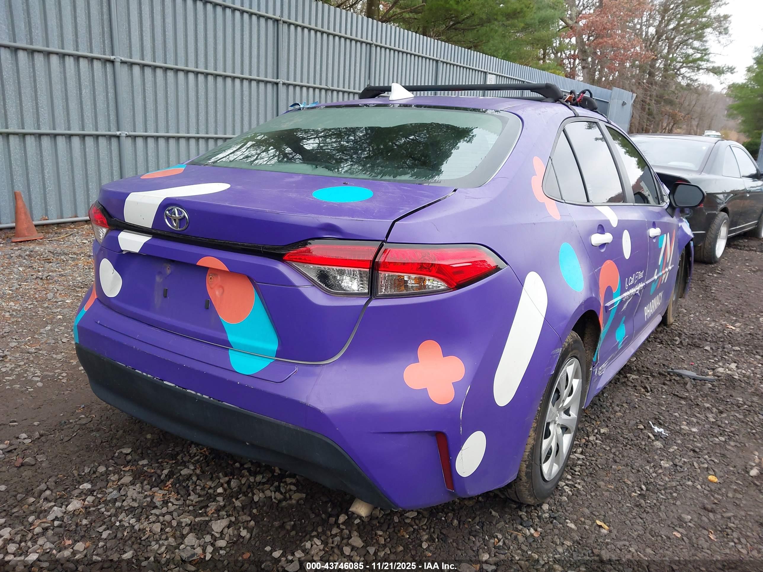 TOYOTA COROLLA image 4