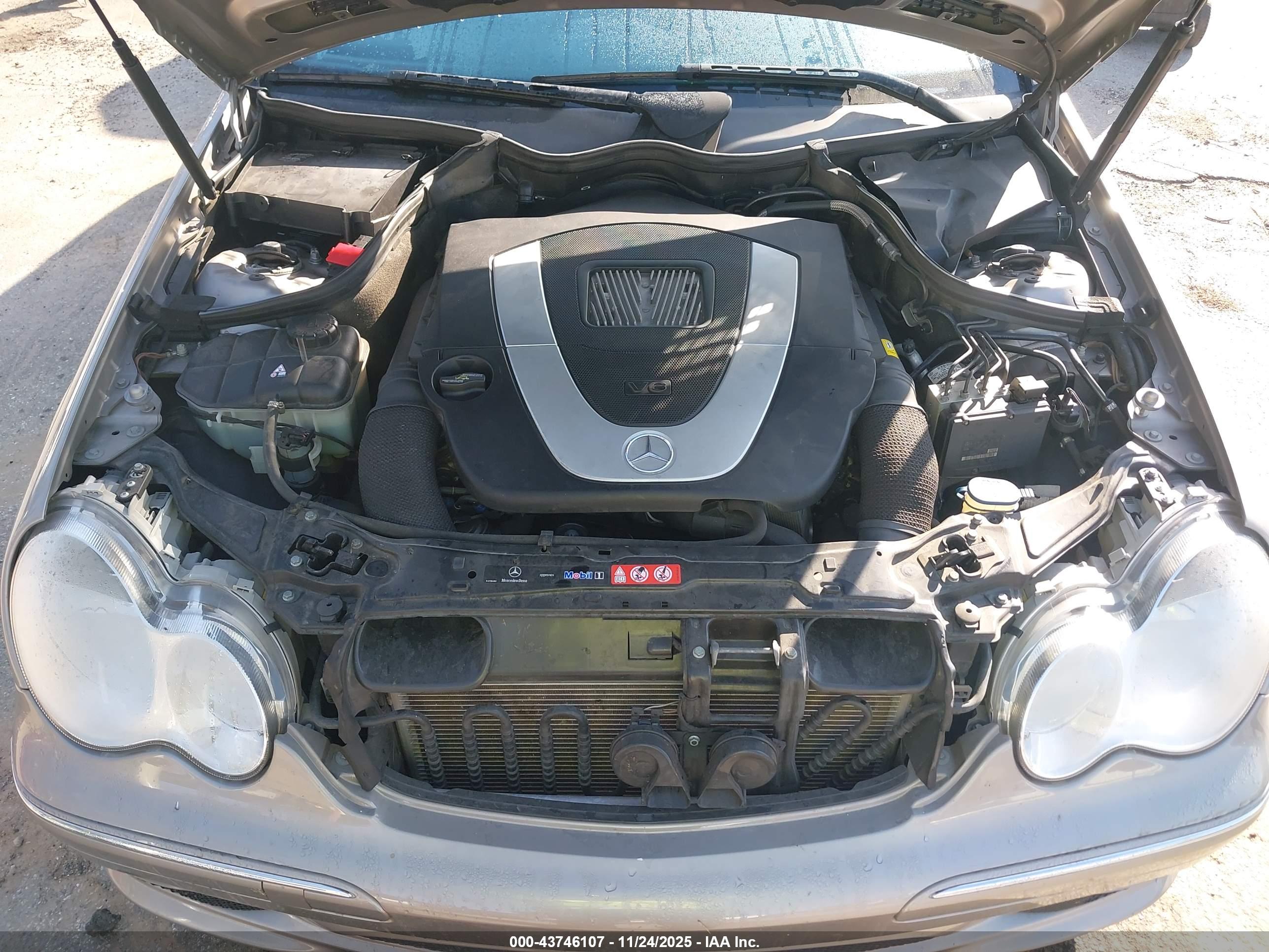 MERCEDES-BENZ C image 10