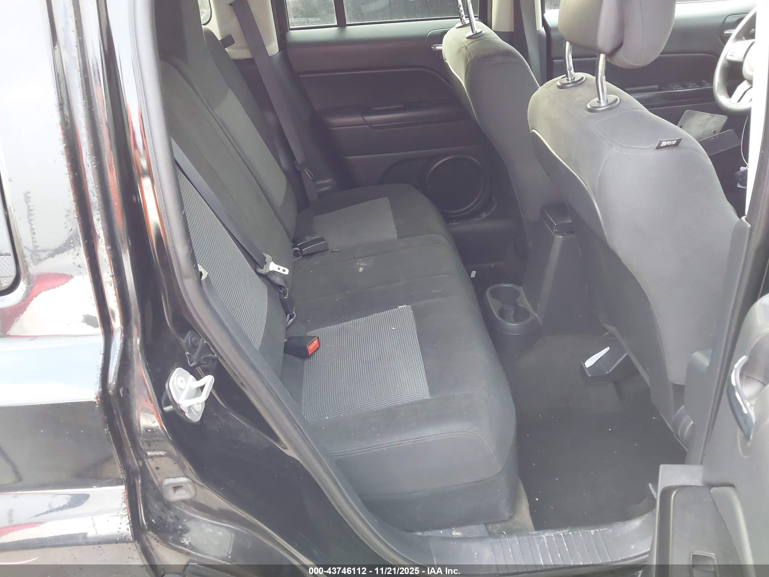 JEEP PATRIOT image 8