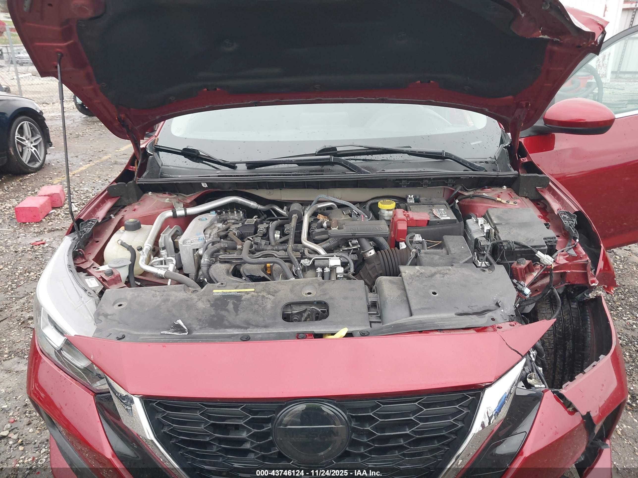 NISSAN SENTRA image 10