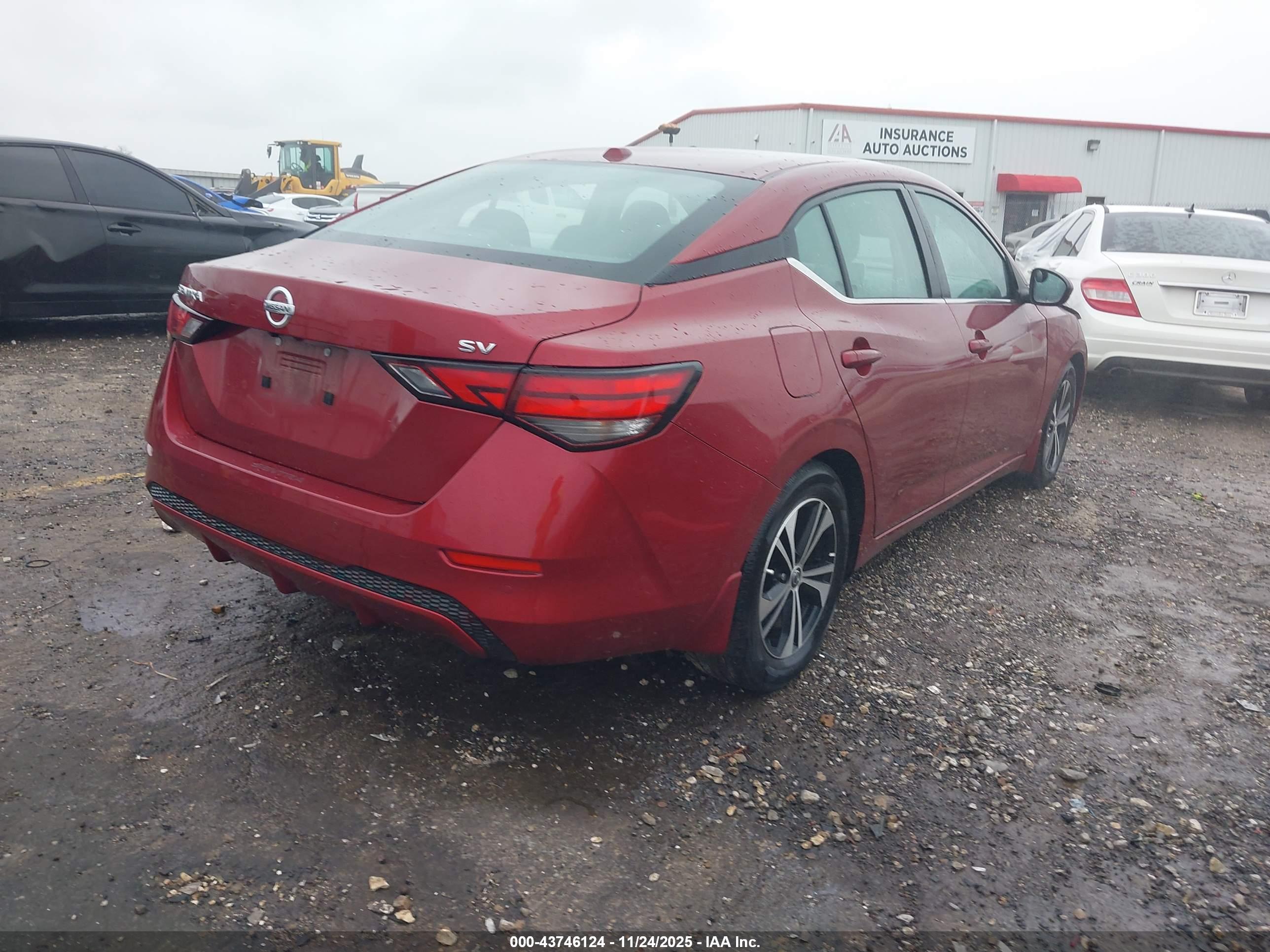 NISSAN SENTRA image 4