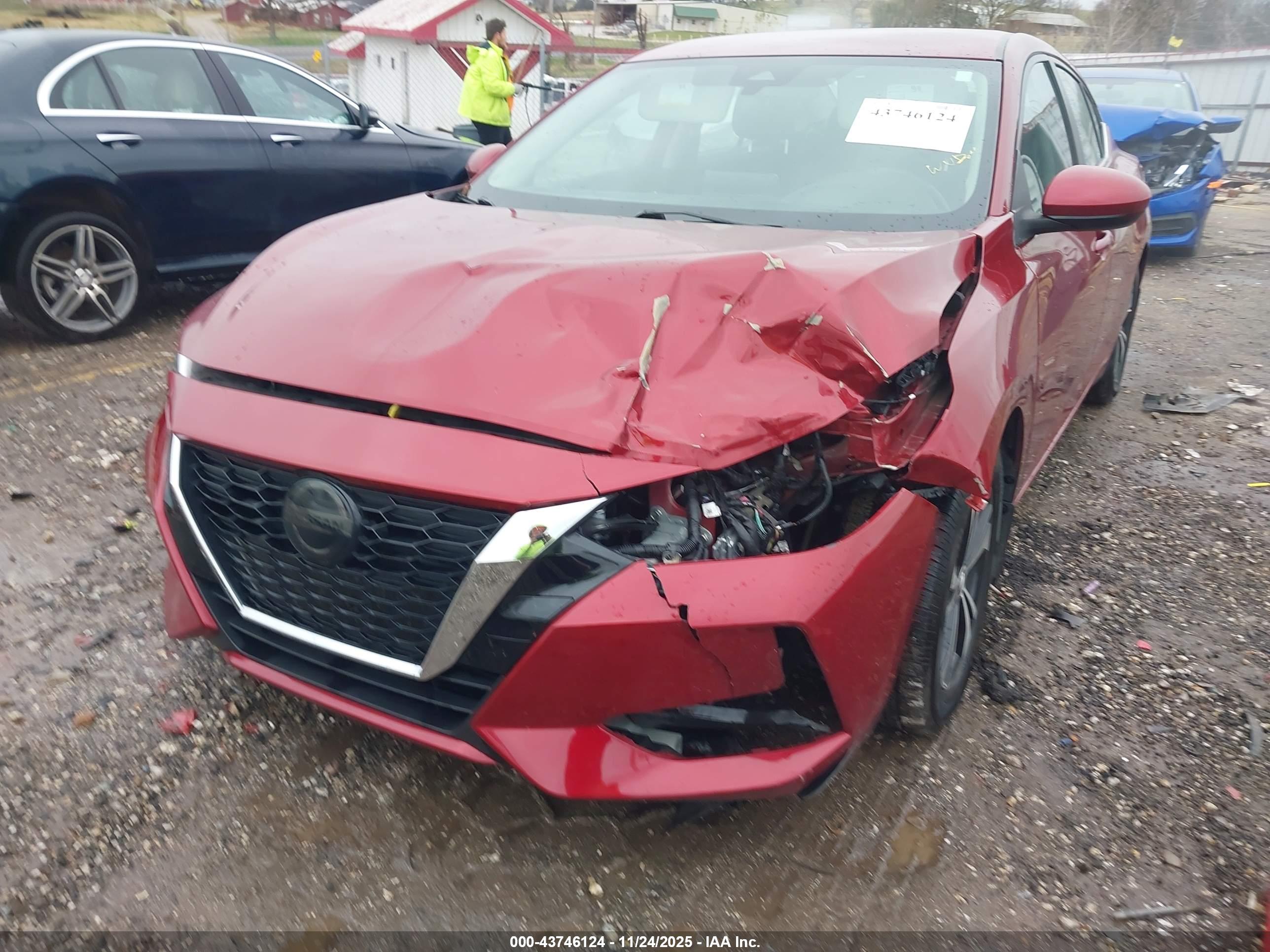 NISSAN SENTRA image 6