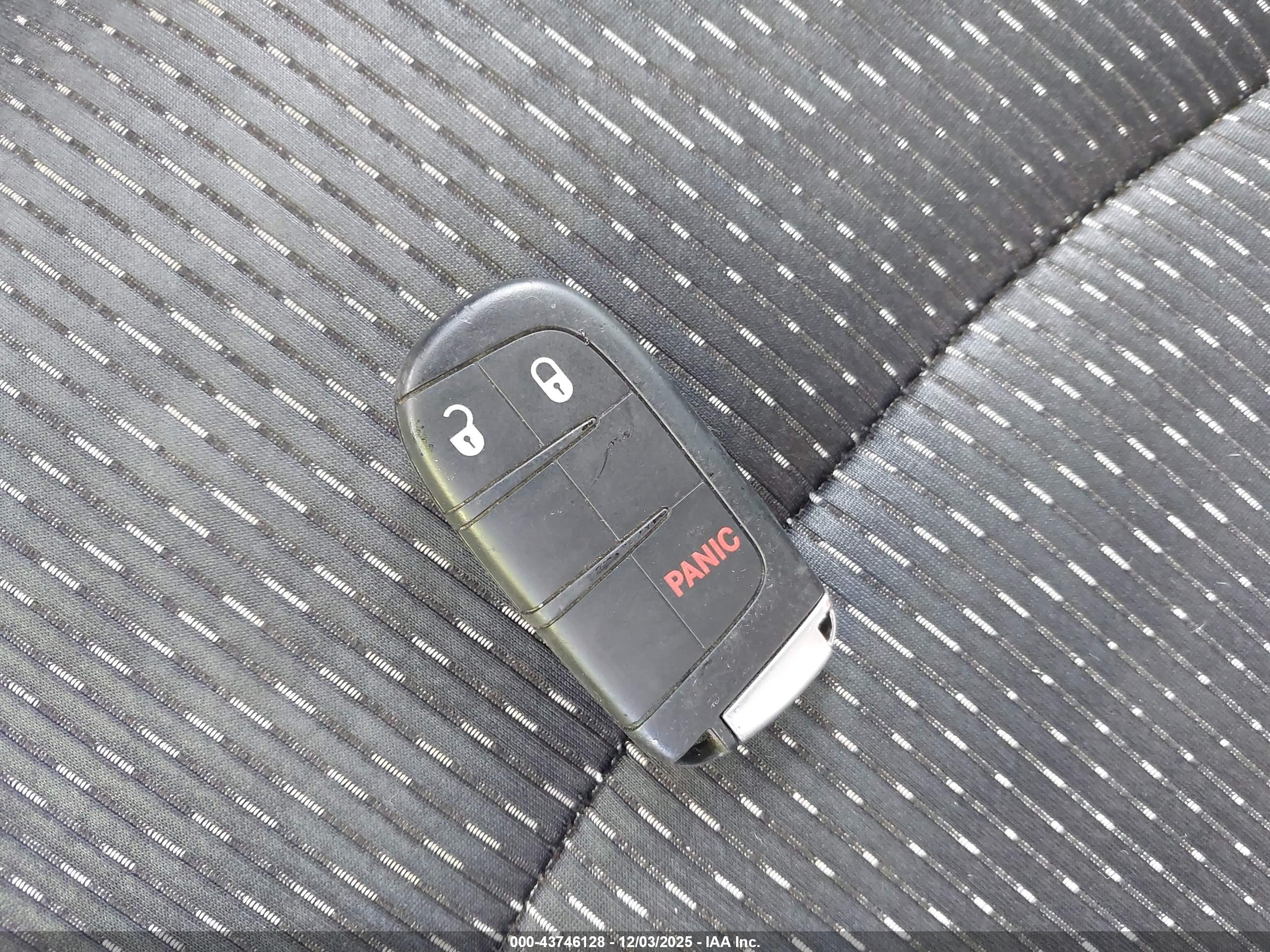 DODGE JOURNEY image 11