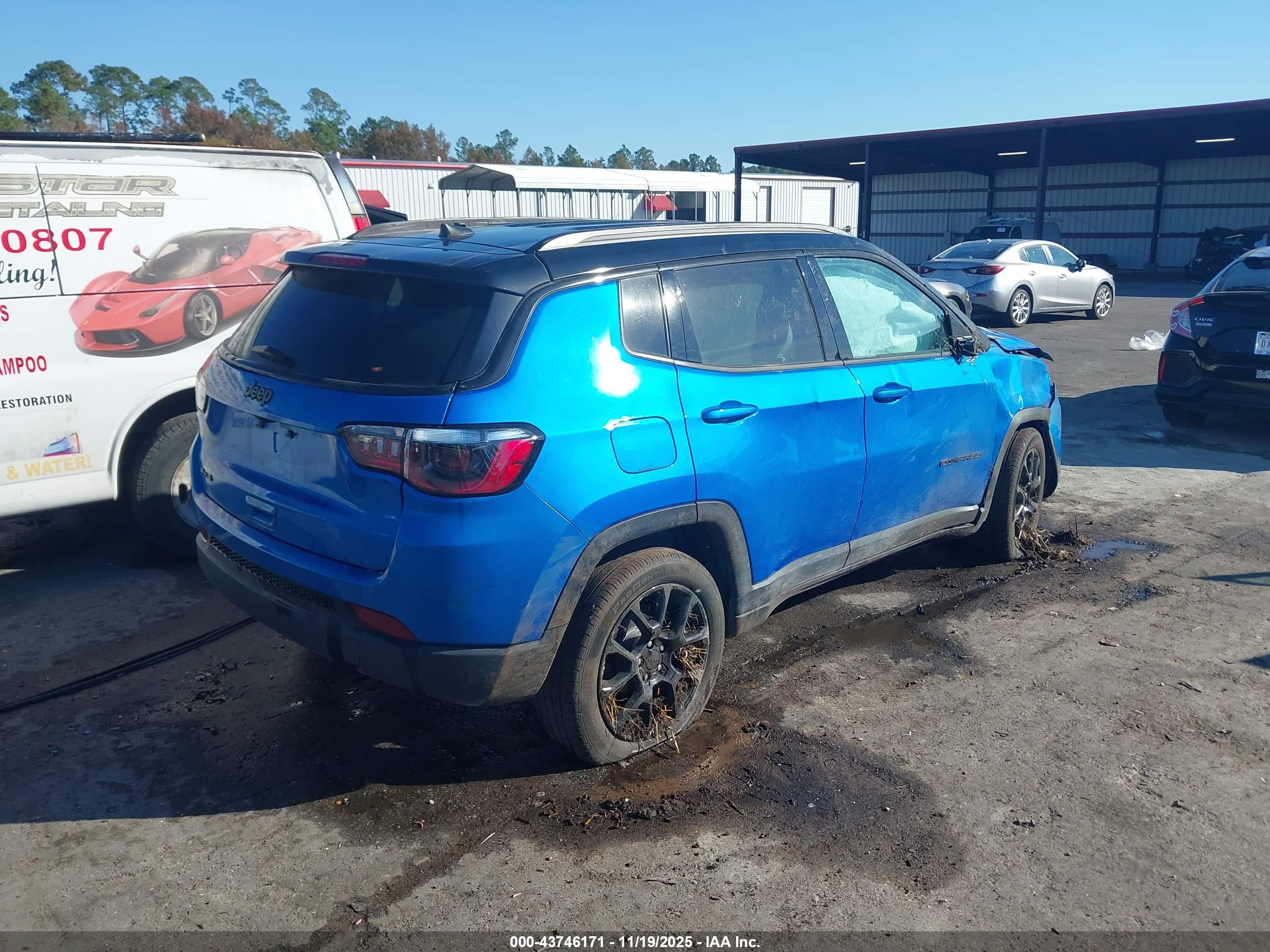 JEEP COMPASS image 4