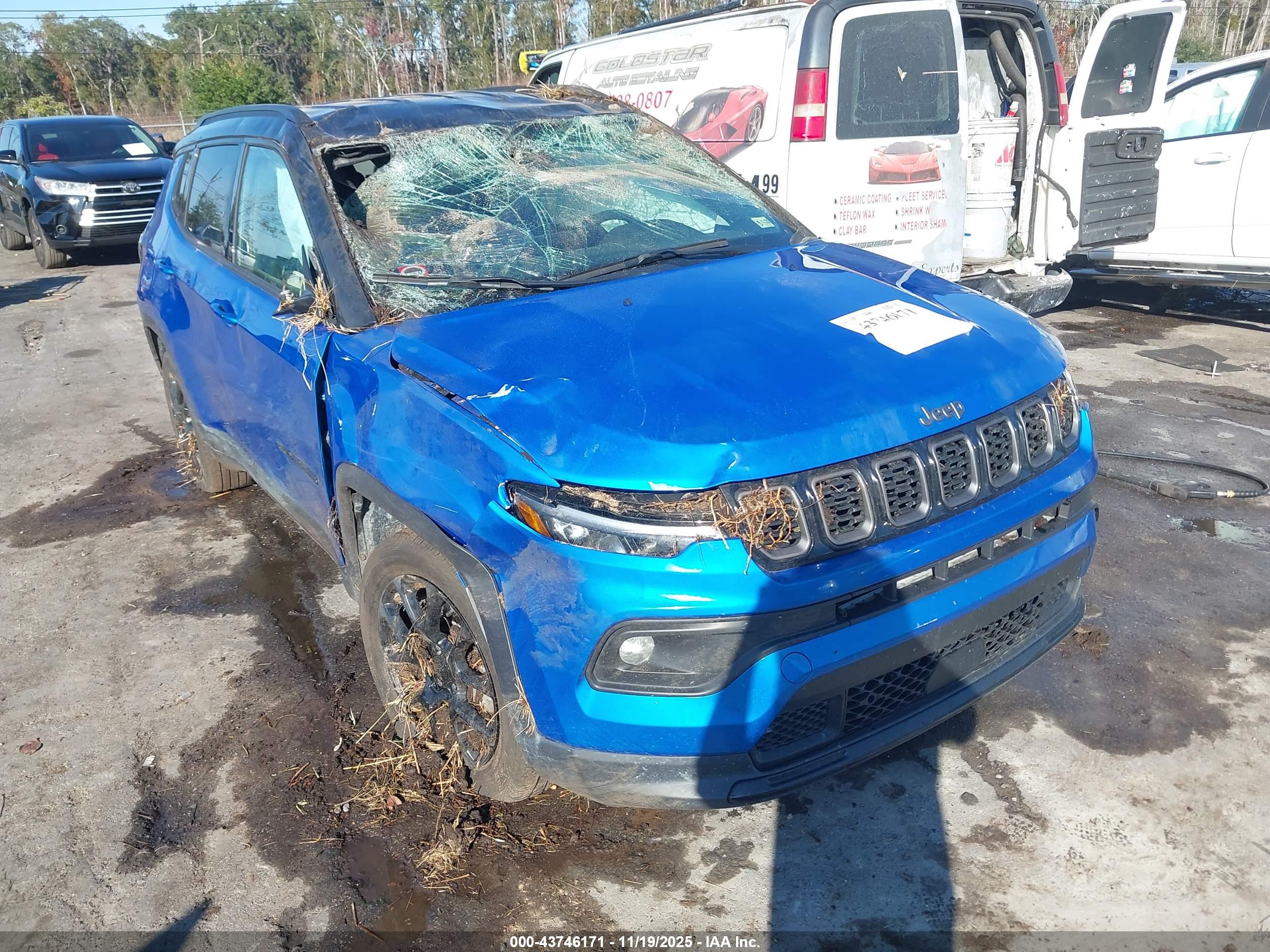 JEEP COMPASS image 6