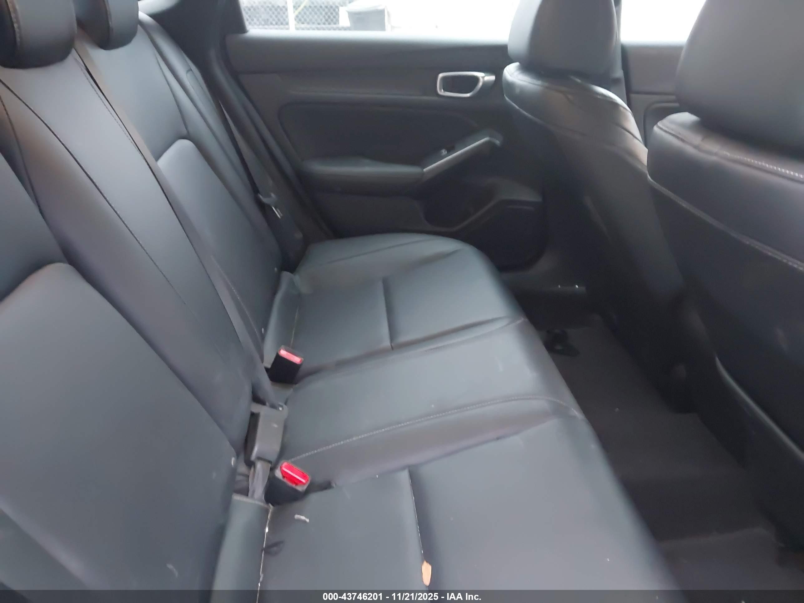 ACURA INTEGRA image 8