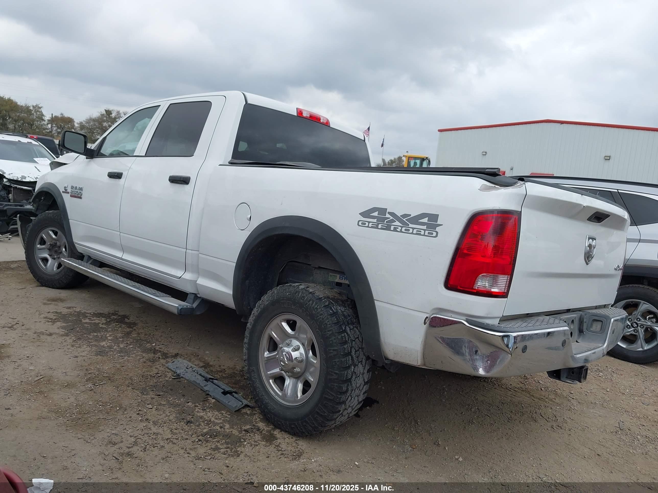 RAM 2500 image 3