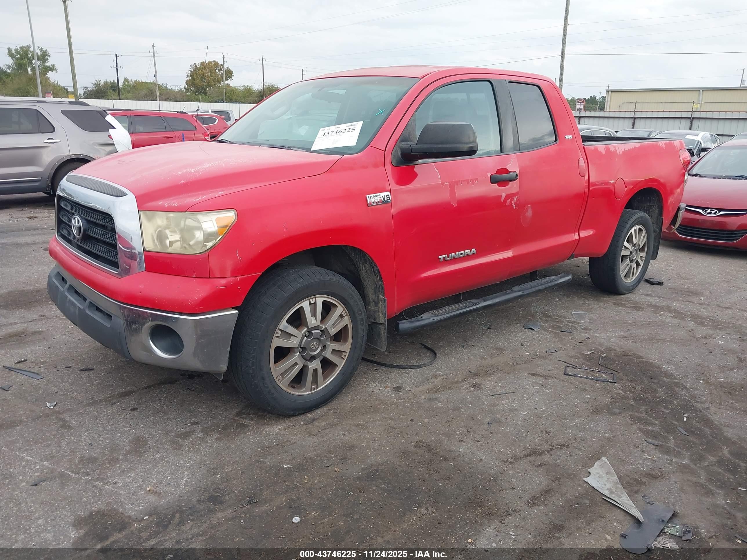 TOYOTA TUNDRA image 2