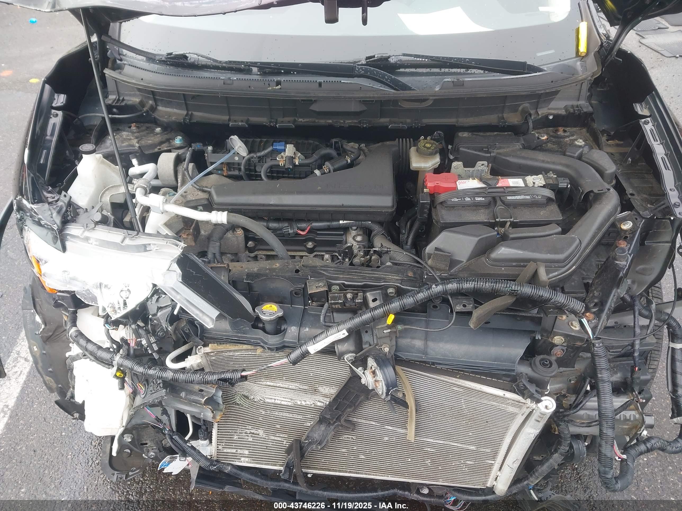 NISSAN ROGUE image 10