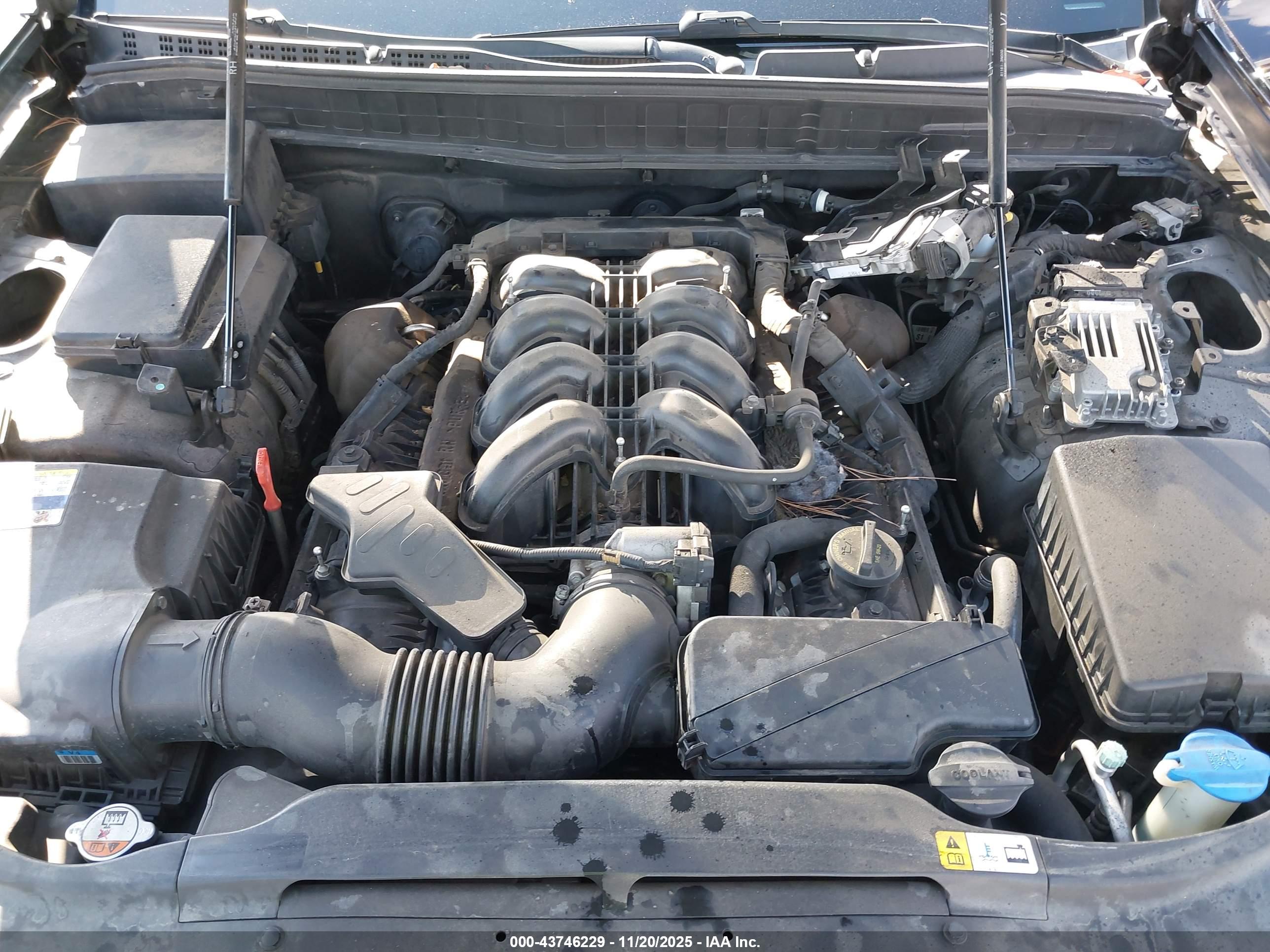 HYUNDAI EQUUS image 10