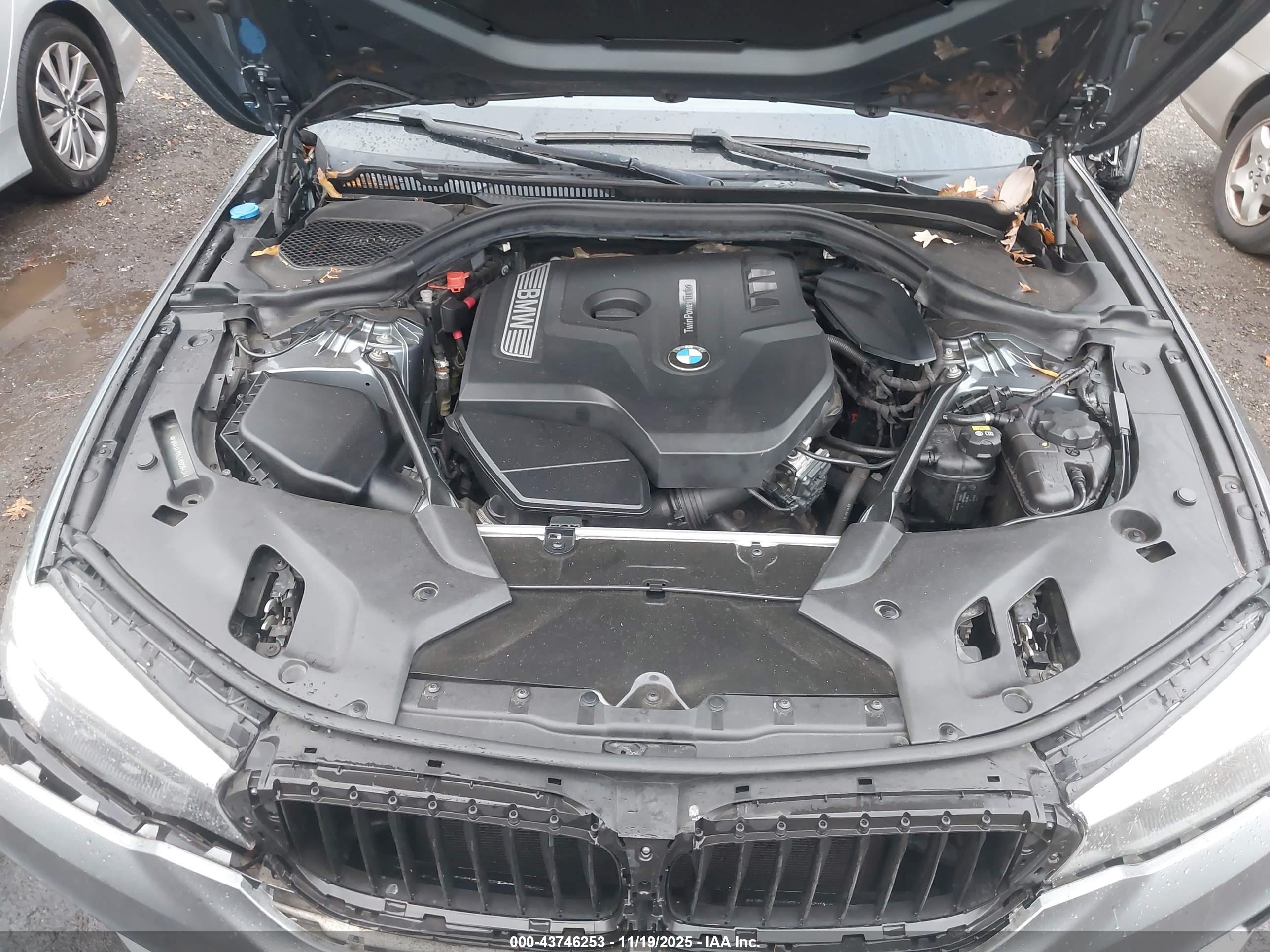 BMW 530I image 10