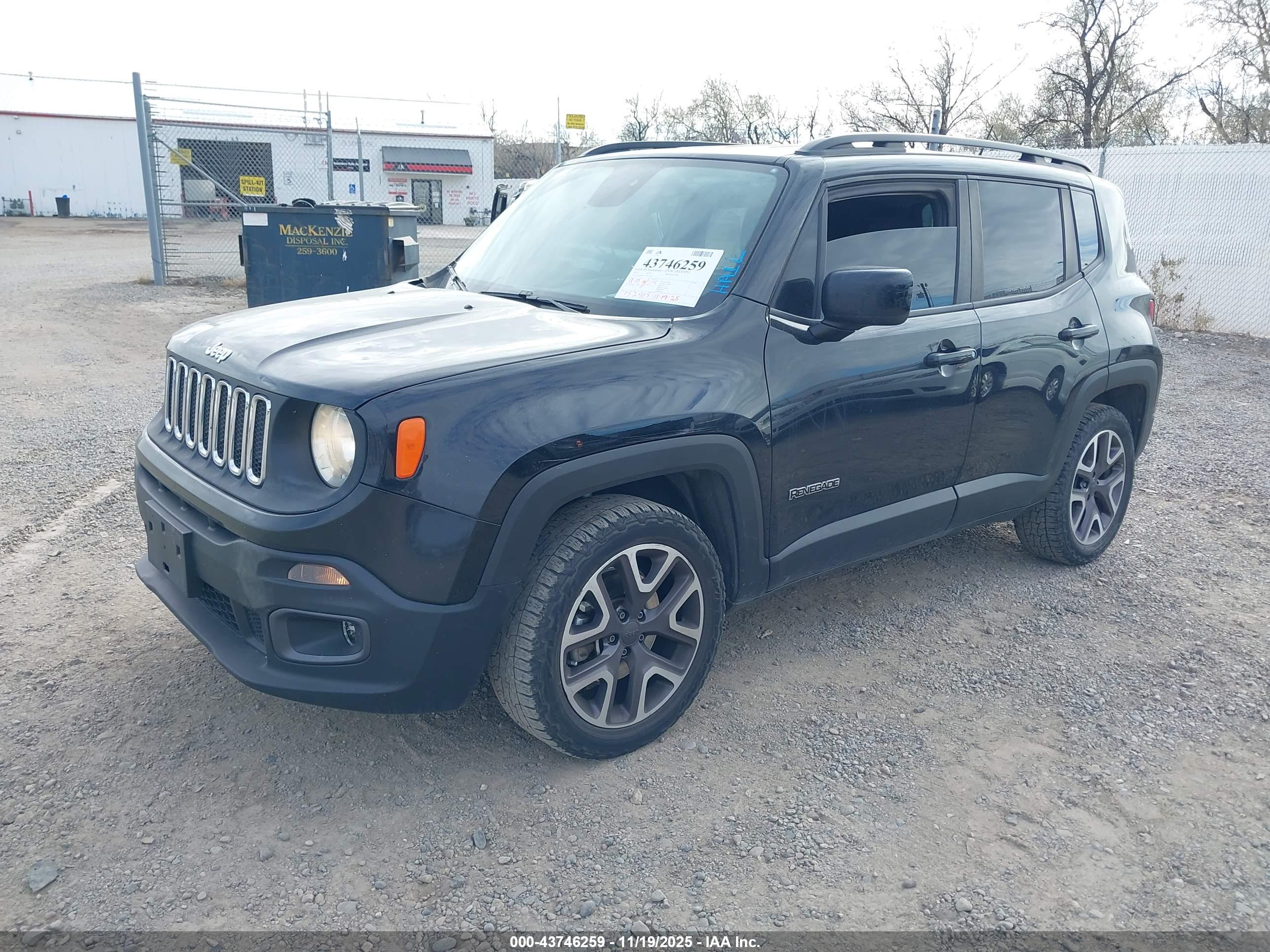JEEP RENEGADE image 2