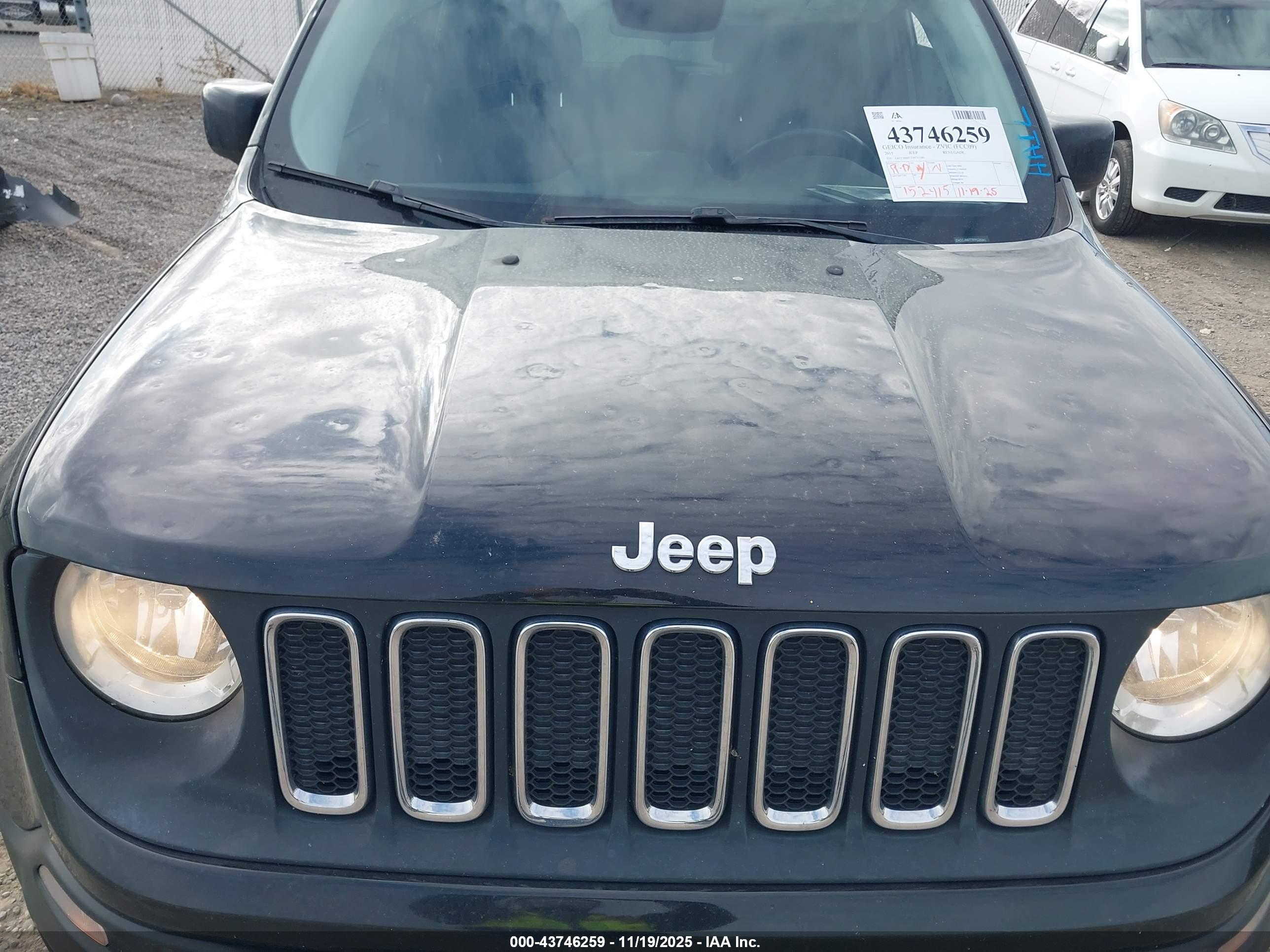 JEEP RENEGADE image 6