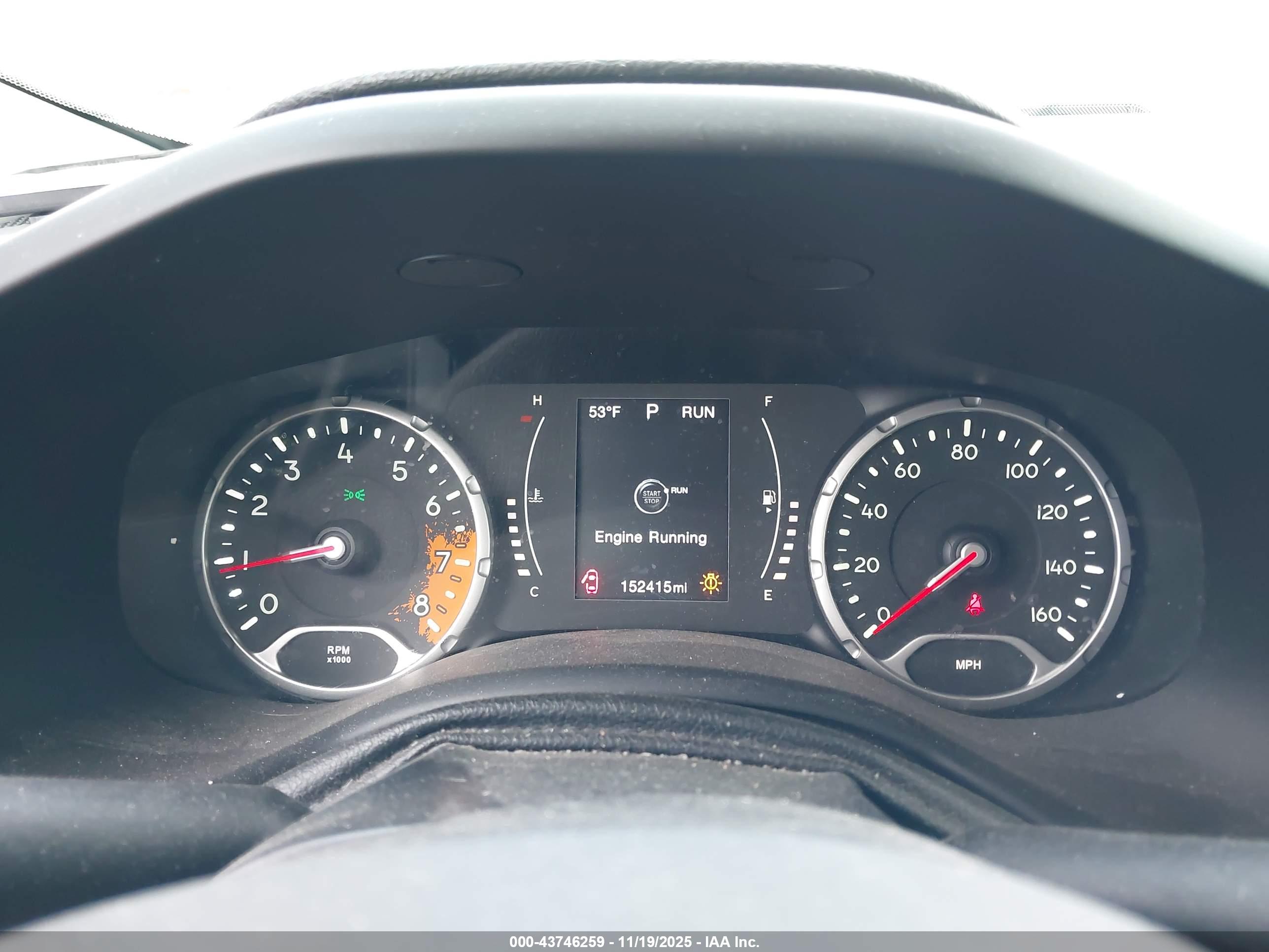 JEEP RENEGADE image 7