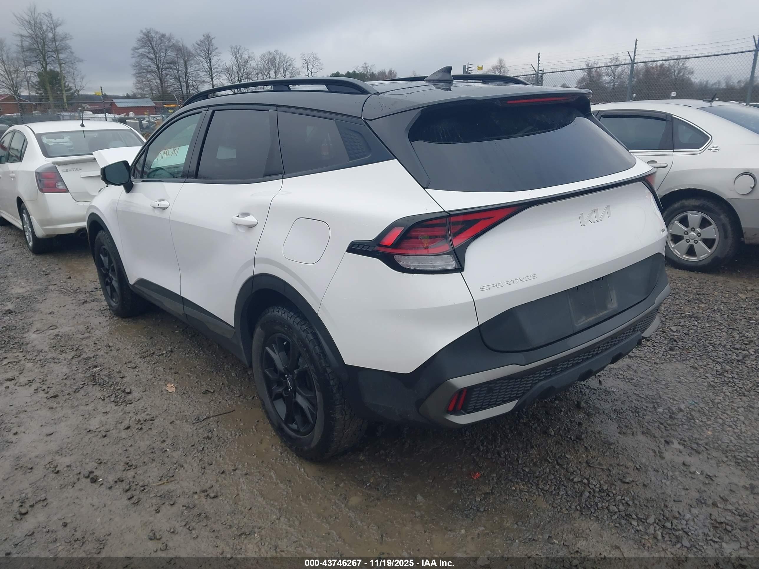 KIA SPORTAGE image 3