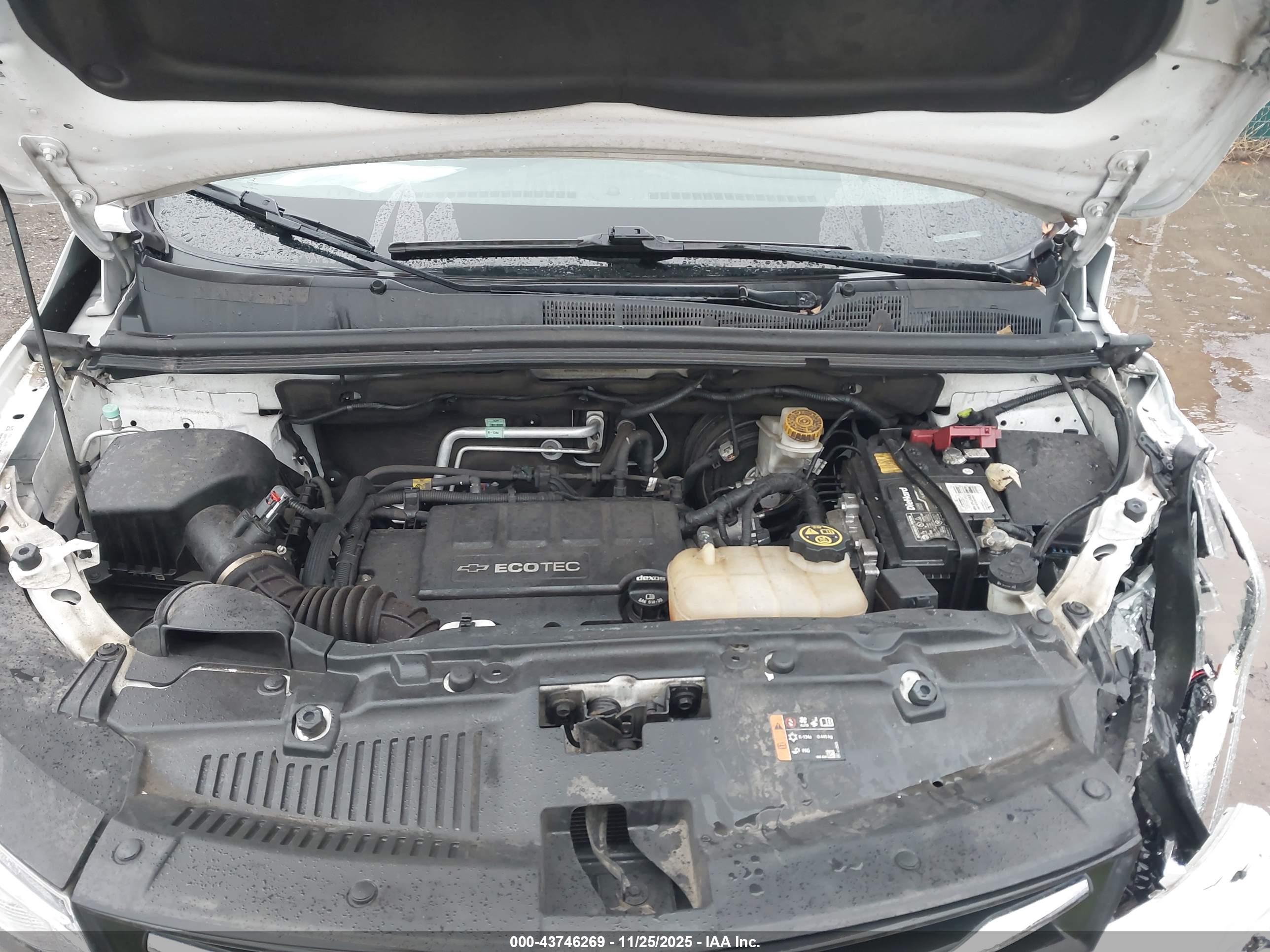 CHEVROLET TRAX image 10