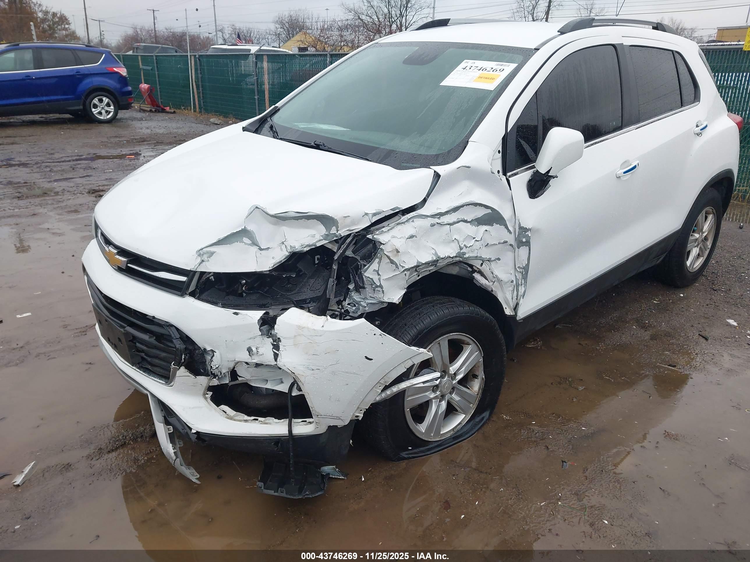 CHEVROLET TRAX image 6