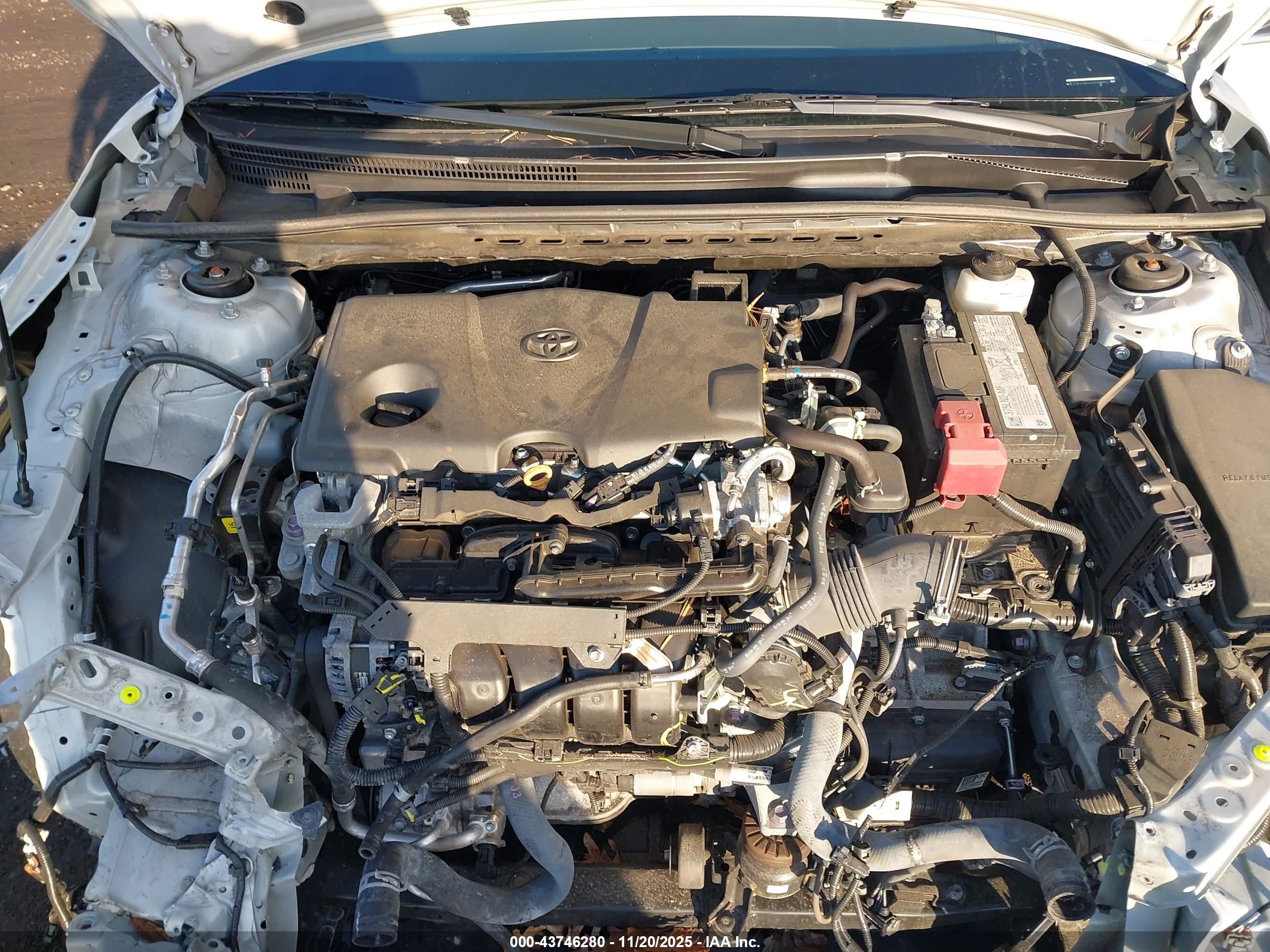 TOYOTA CAMRY image 10
