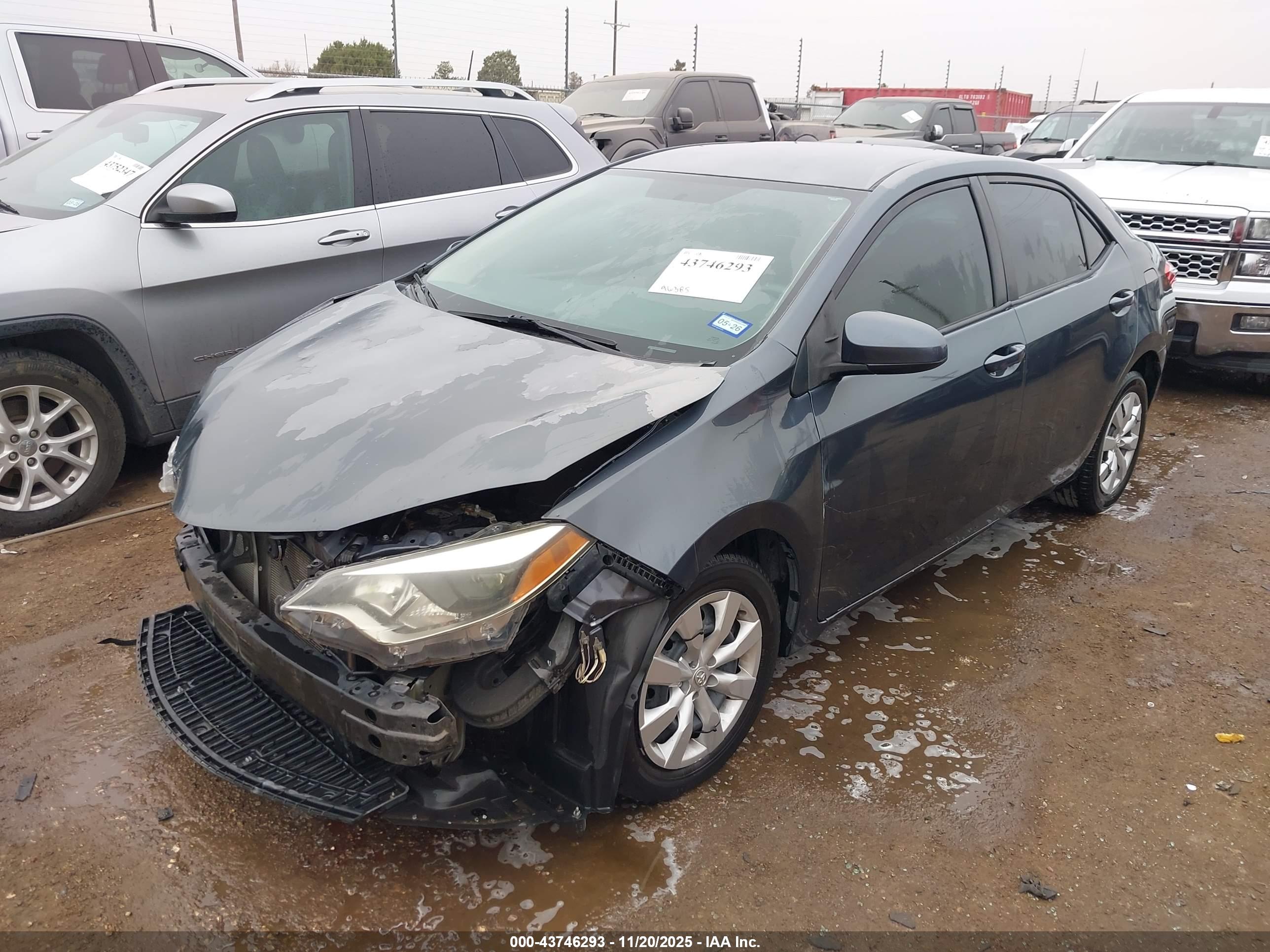 TOYOTA COROLLA image 2