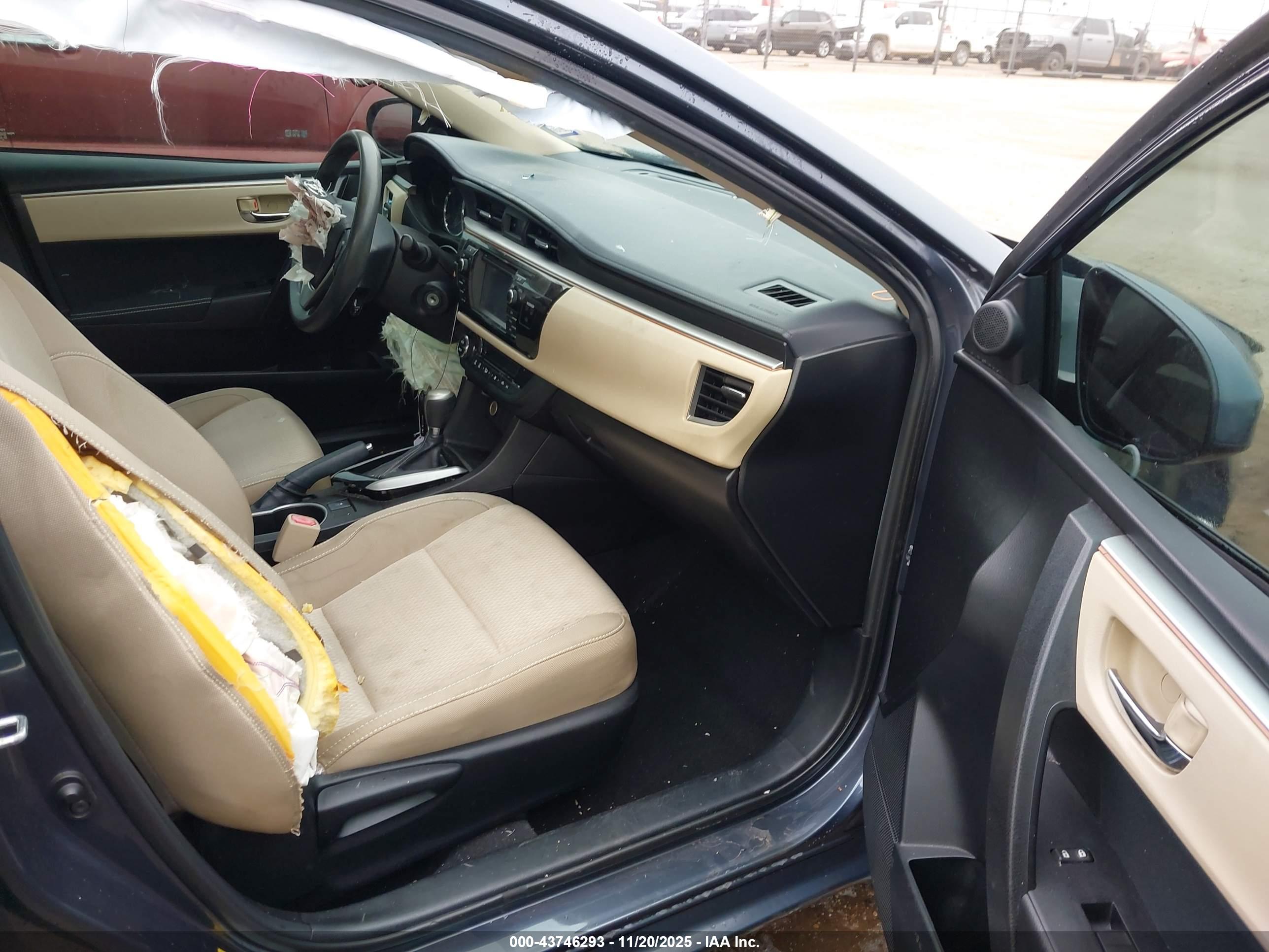 TOYOTA COROLLA image 5