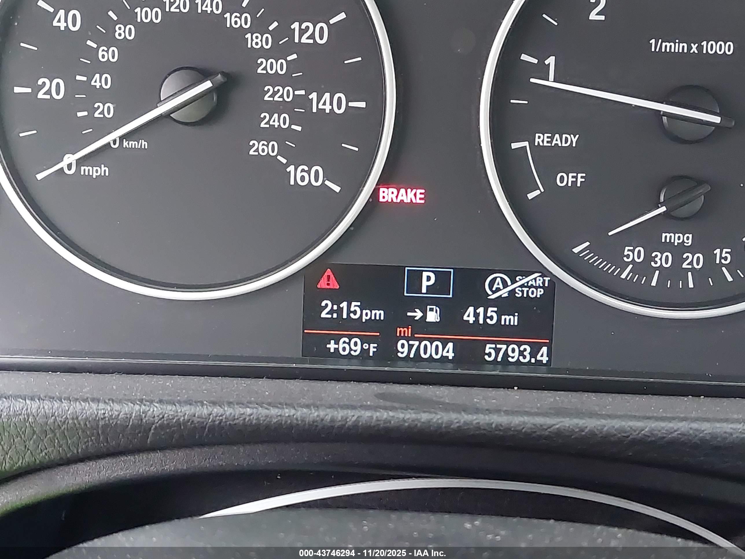 BMW 320I image 7