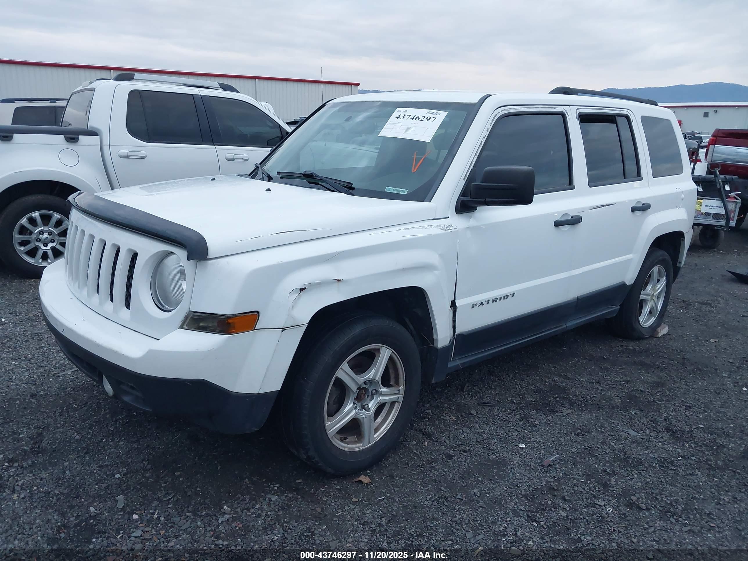 JEEP PATRIOT image 2