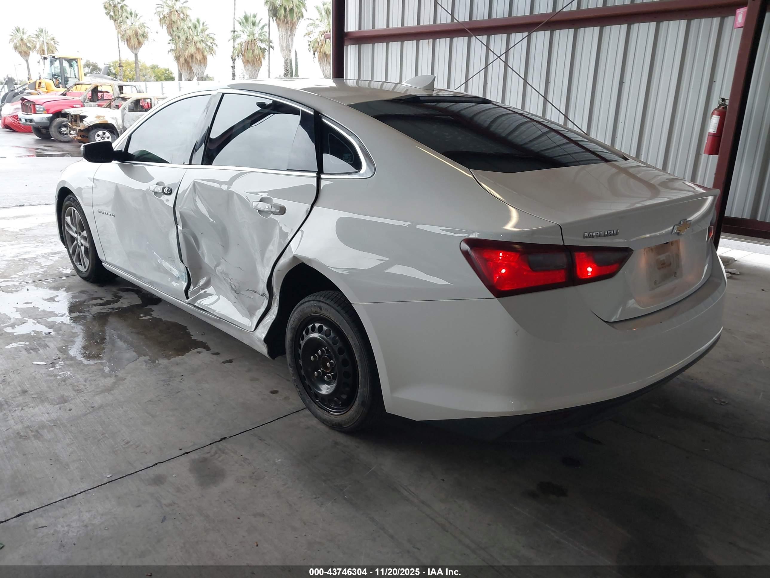 CHEVROLET MALIBU image 3