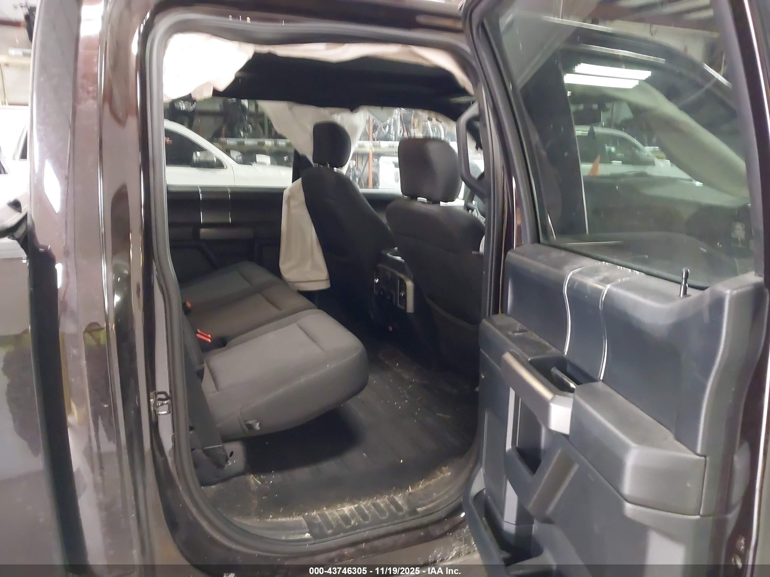 FORD F-150 image 8